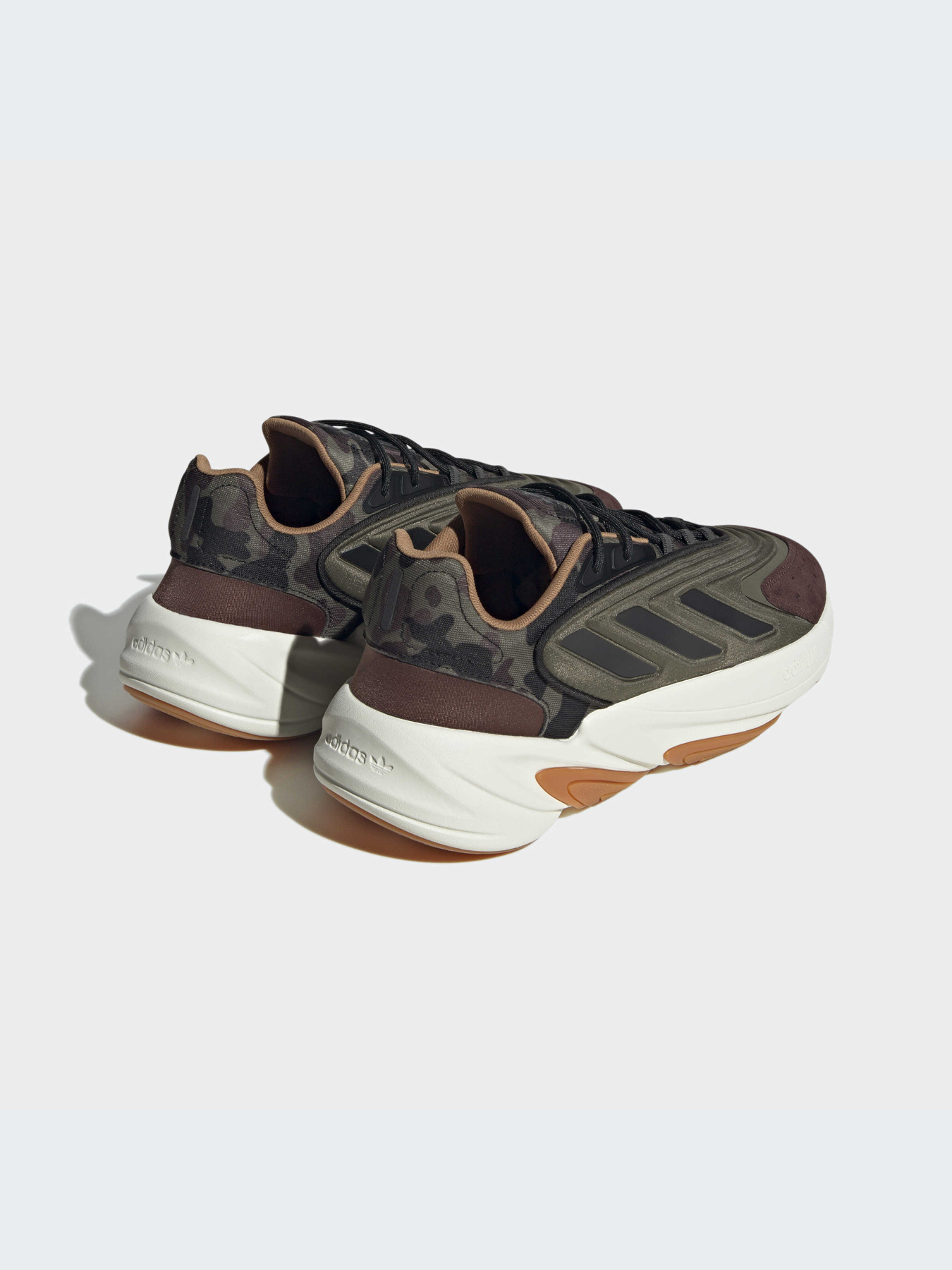Кроссовки Adidas Ozweego модель HP2857 Кроссовки Adidas Ozweego модель HP2857 Фото
