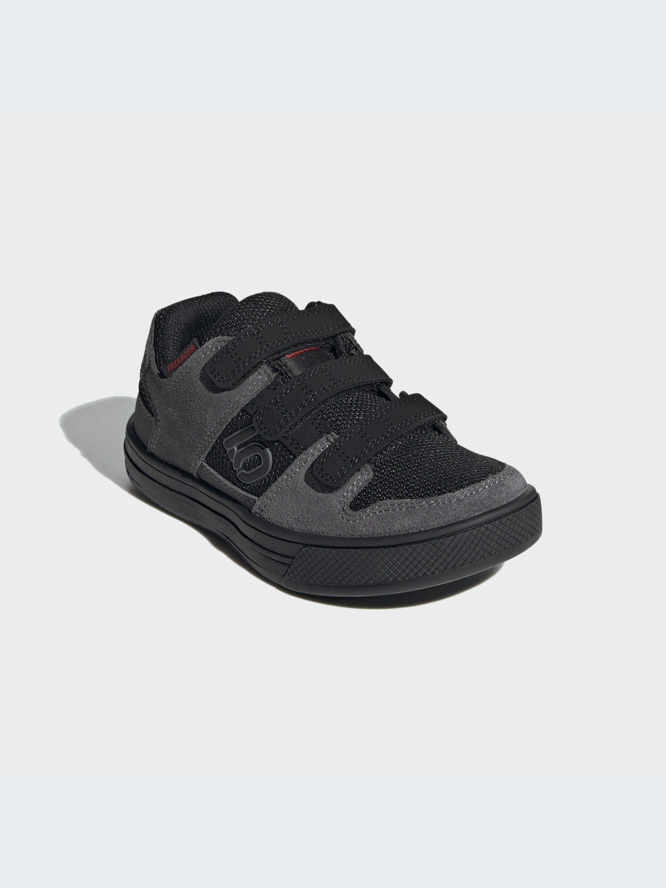 Кросівки Adidas модель FZ0430 Кросівки Adidas модель FZ0430 Фото
