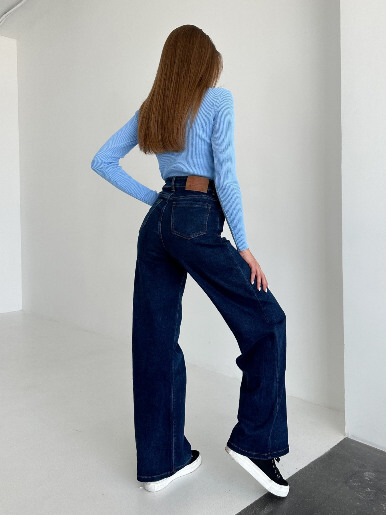 Джинси ISSA Plus модель WN20-540_blue Фото