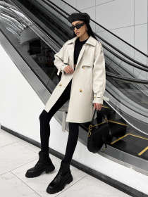 Пальта та плащі Jadone Fashion модель Trench_Nekst_bila Фото
