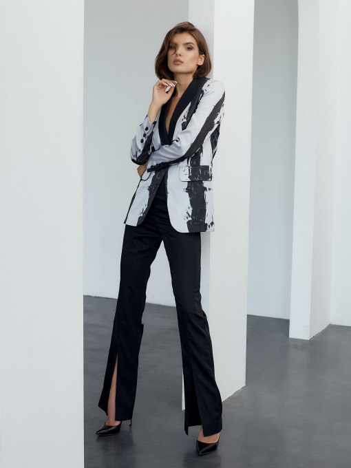 Костюми Anais Gose Cassiopeia модель suit.cassiopeia.black.white.001 Фото