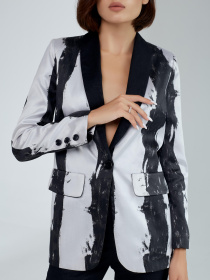 Костюми Anais Gose Cassiopeia модель suit.cassiopeia.black.white.001 Фото