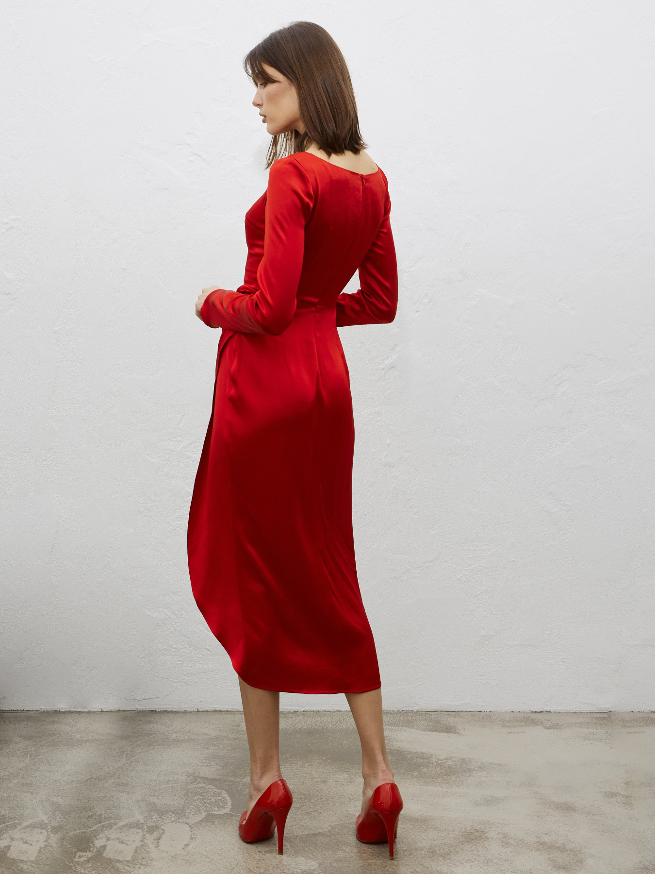 Платья Anais Gose Lady модель dress.midi.lady.red.003 Фото