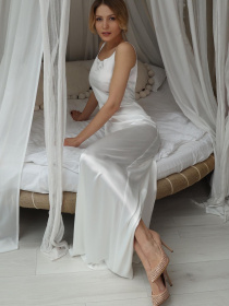 Платья Anais Gose Silhuette модель dress.maxi.silhuette.white.001 Фото