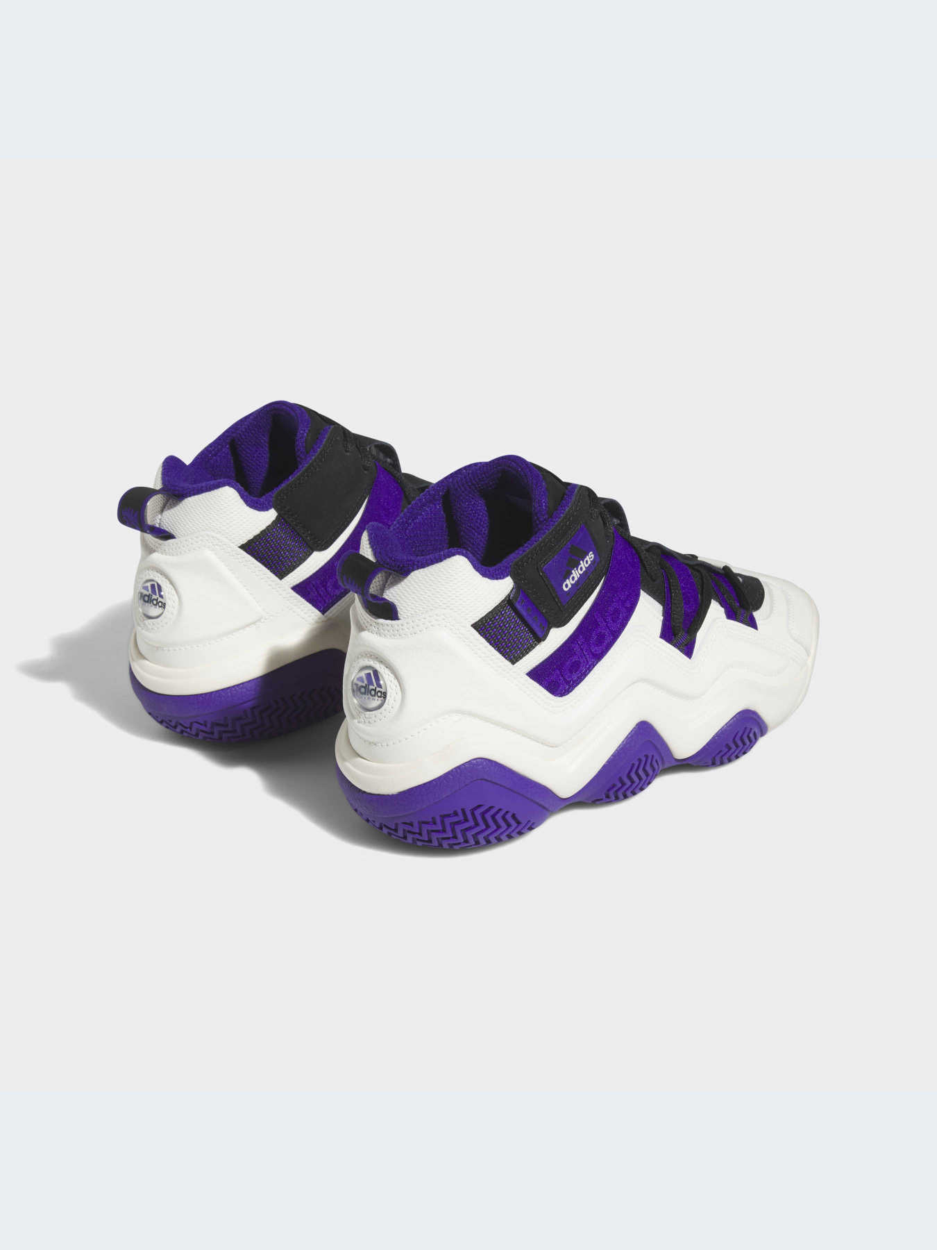Кросівки Adidas модель HQ4622 Кросівки Adidas модель HQ4622 Фото
