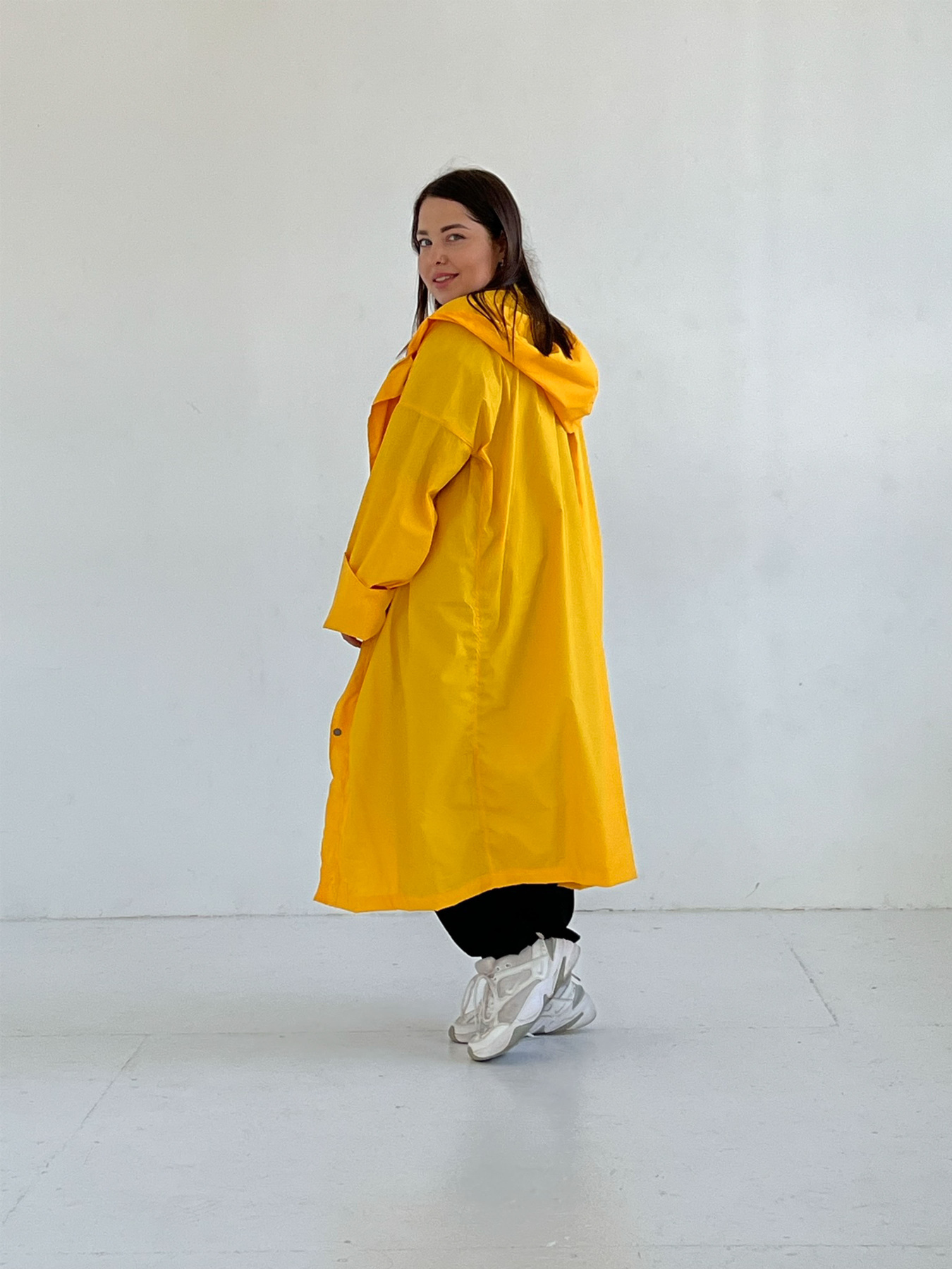 Пальта та плащі IJ модель ij-raincoat-yellow Фото