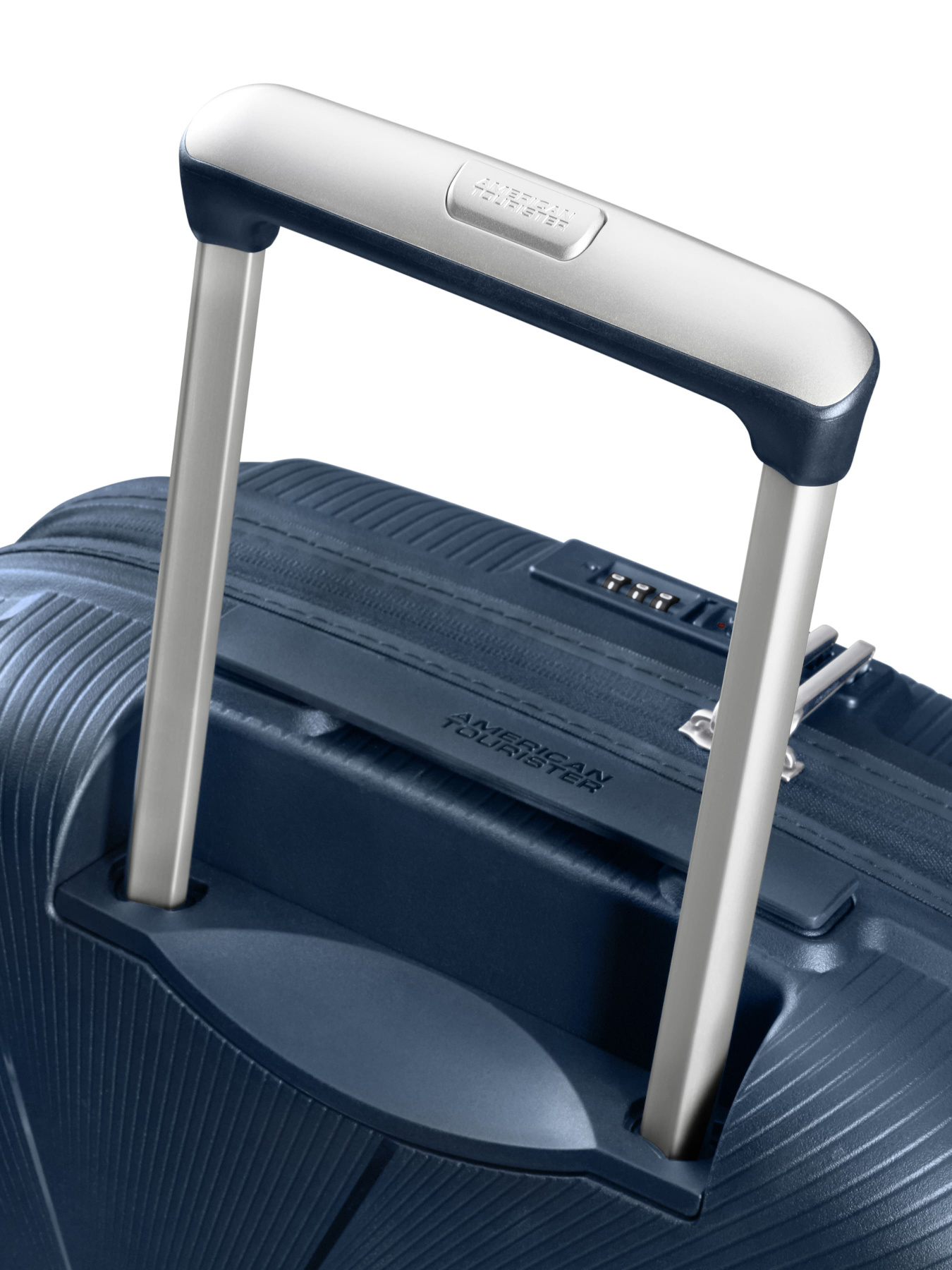 Дорожные сумки и чемоданы American Tourister модель MD541002 Фото