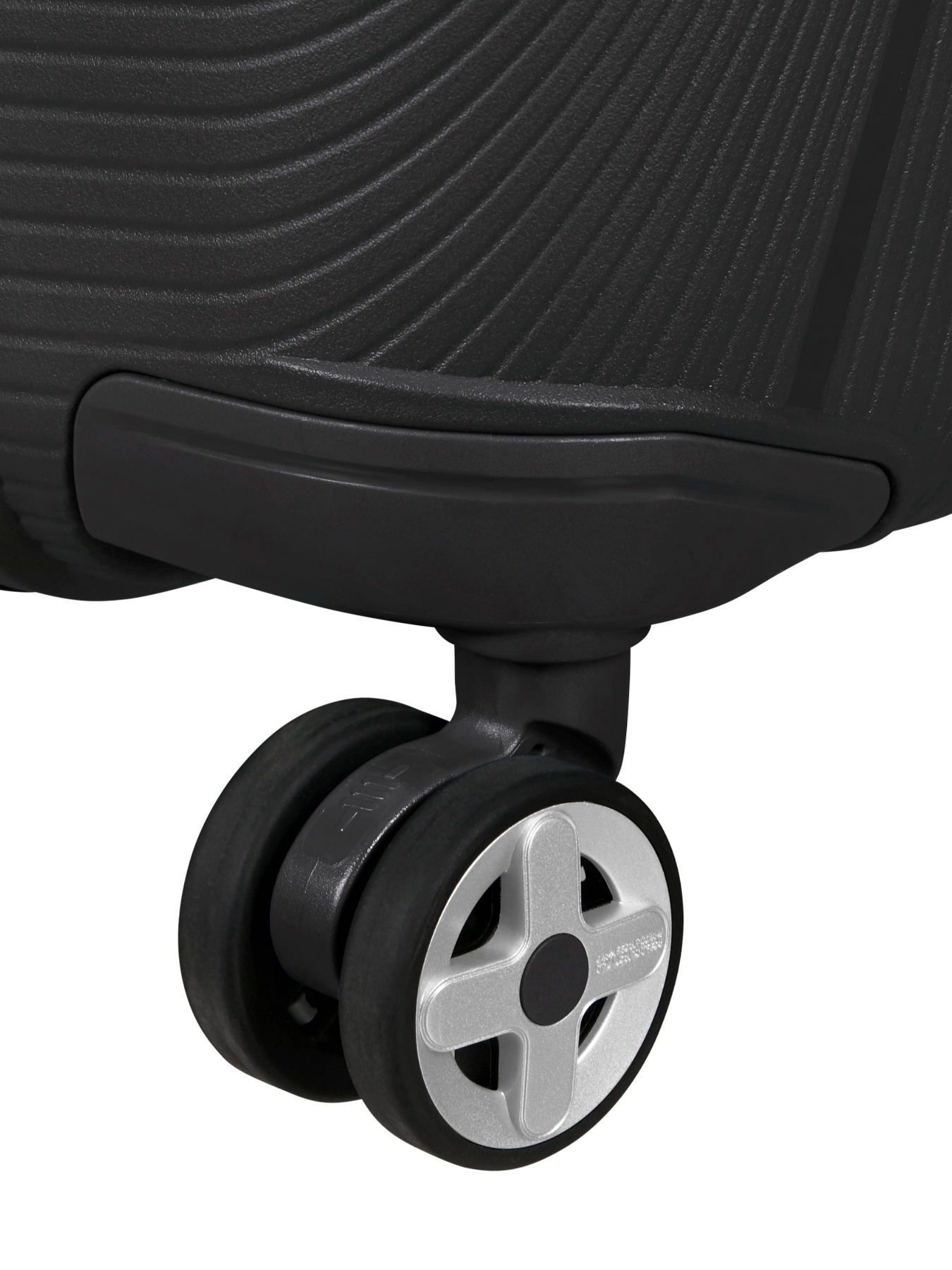 Дорожные сумки и чемоданы American Tourister модель MD509004 Фото