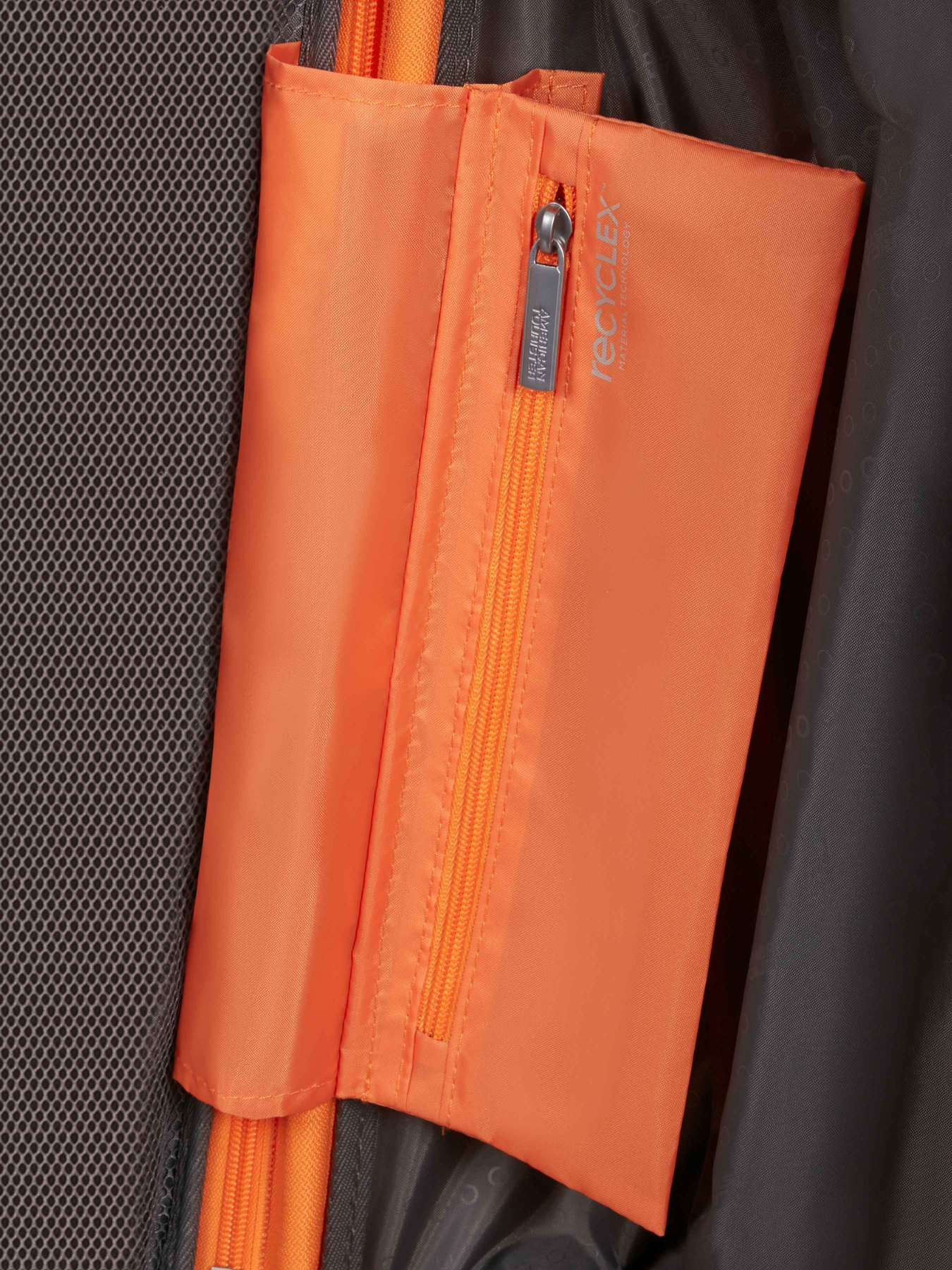 Дорожные сумки и чемоданы American Tourister модель MD596002 Фото