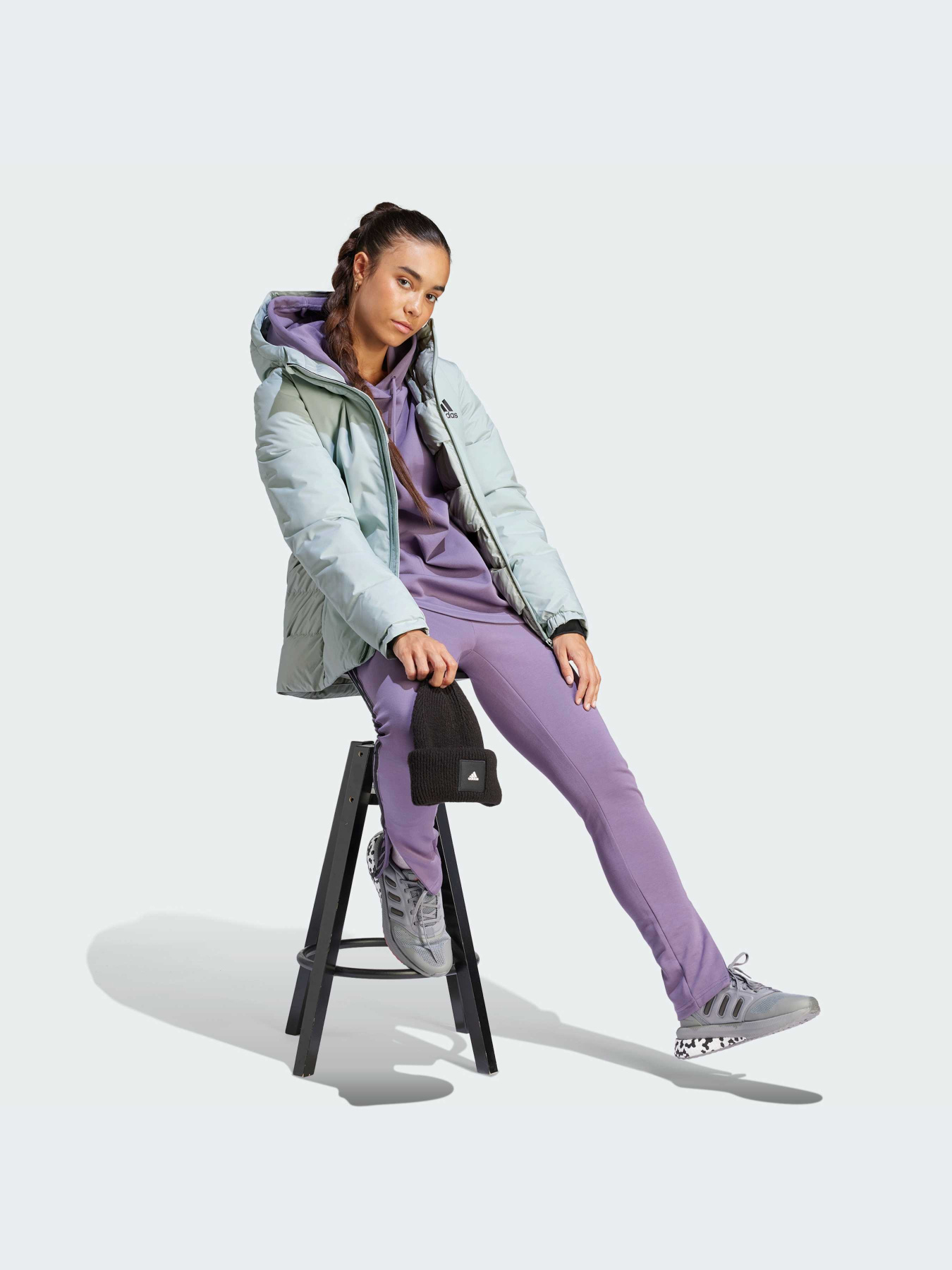 Куртки и дубленки Adidas модель IK3141 Фото