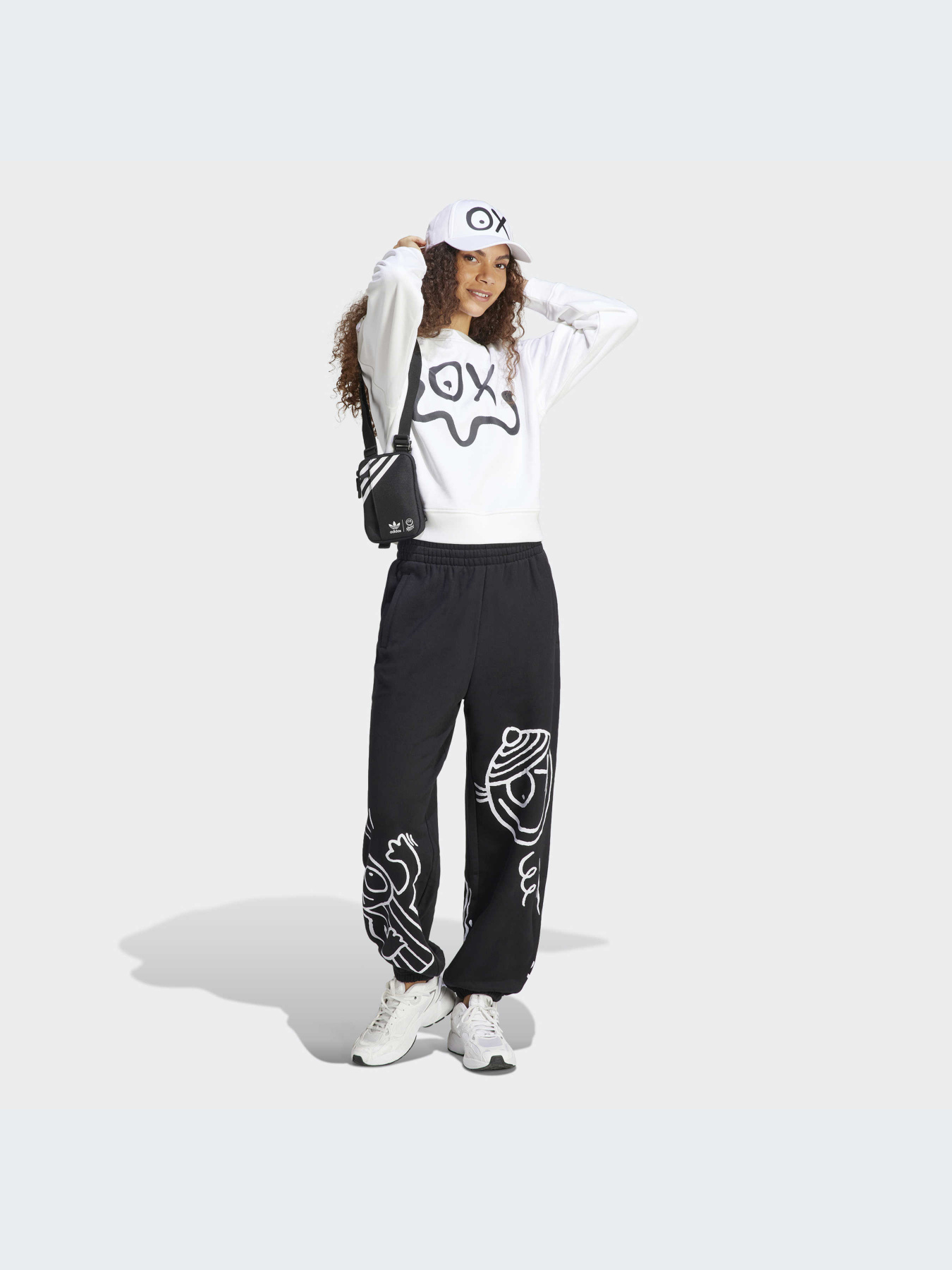 Штани Adidas Graphics модель HY4265 Фото