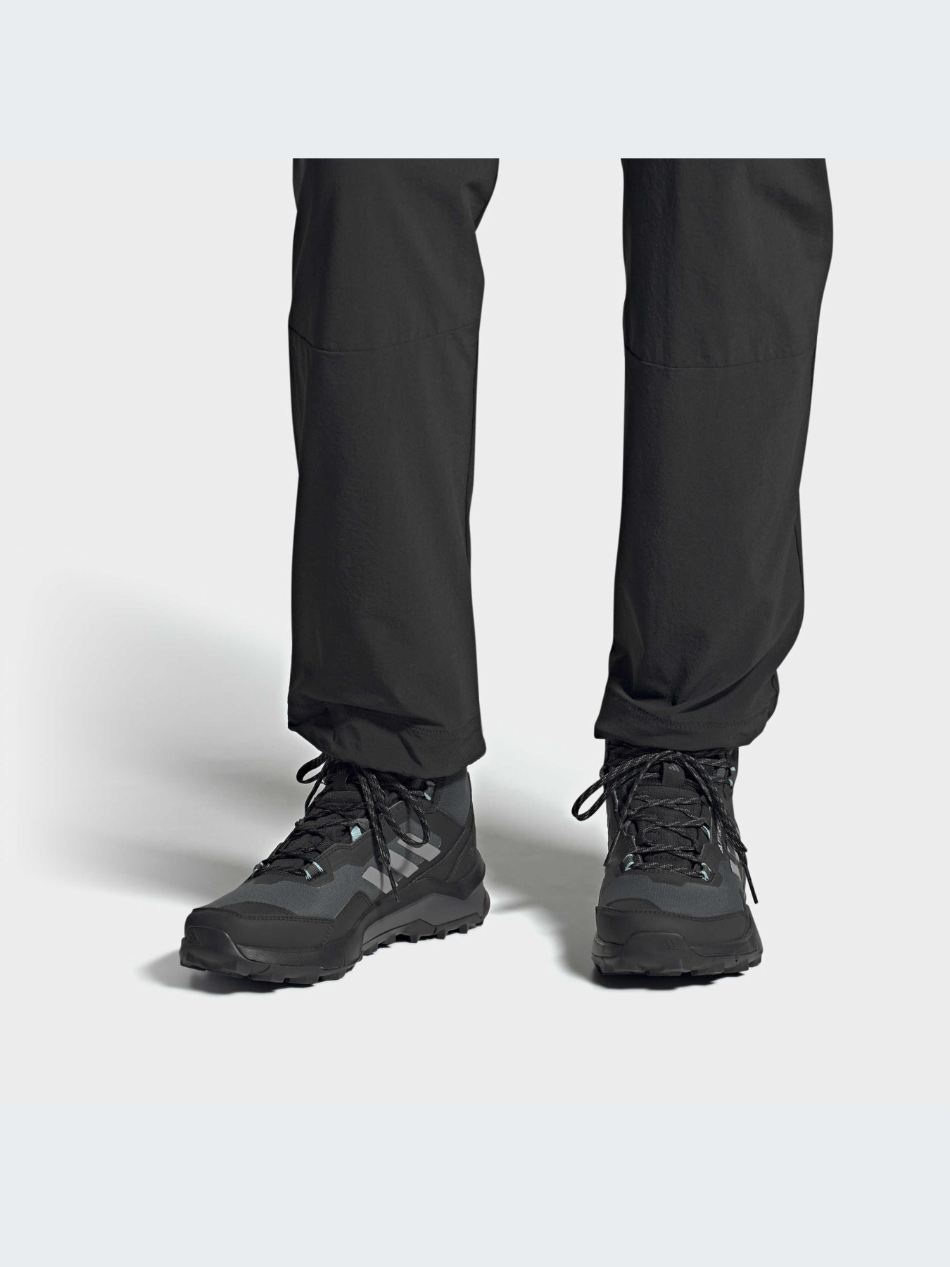 Кросівки Adidas Terrex модель HQ1049 Кросівки Adidas Terrex модель HQ1049 Фото
