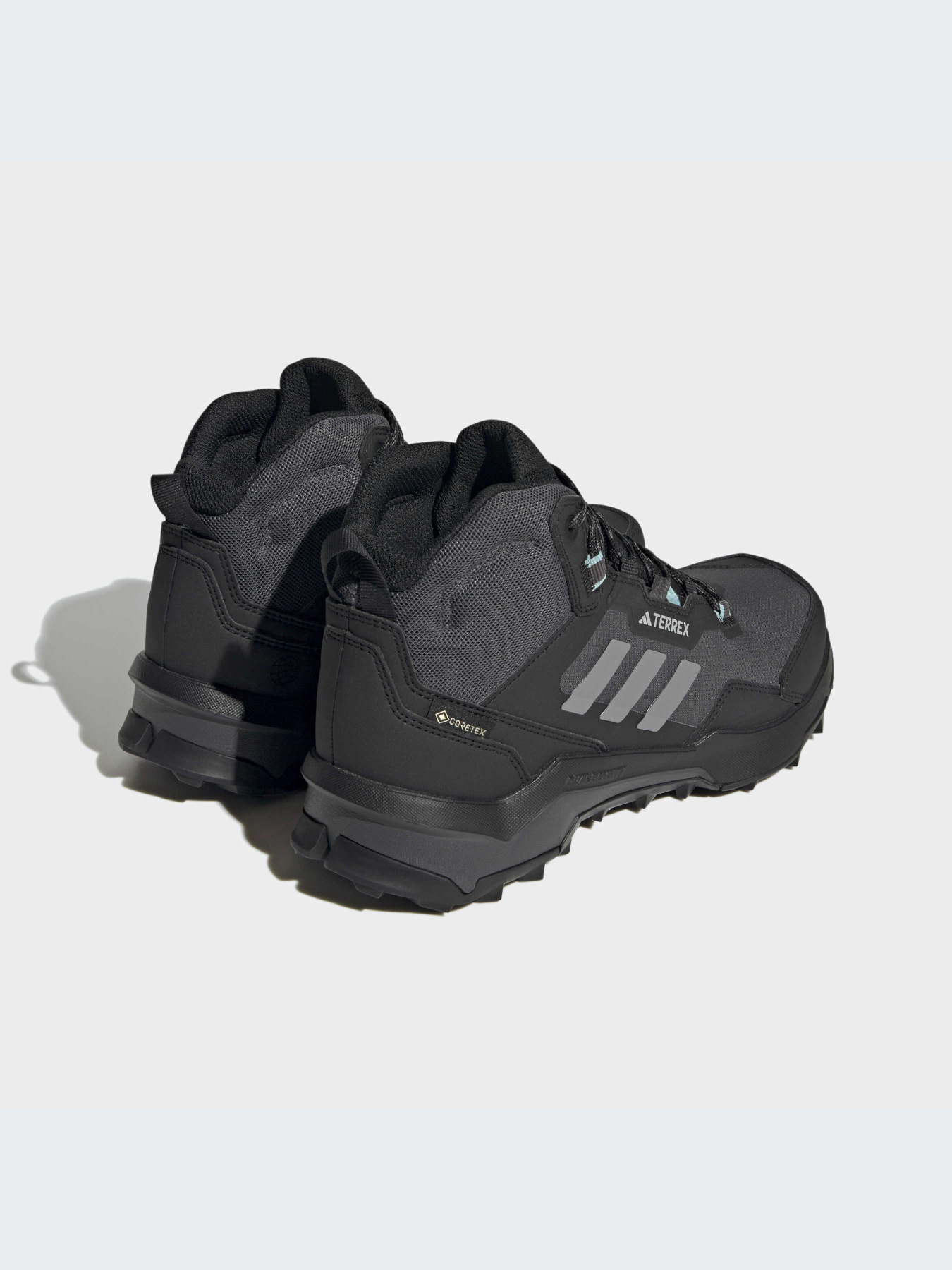 Кросівки Adidas Terrex модель HQ1049 Кросівки Adidas Terrex модель HQ1049 Фото