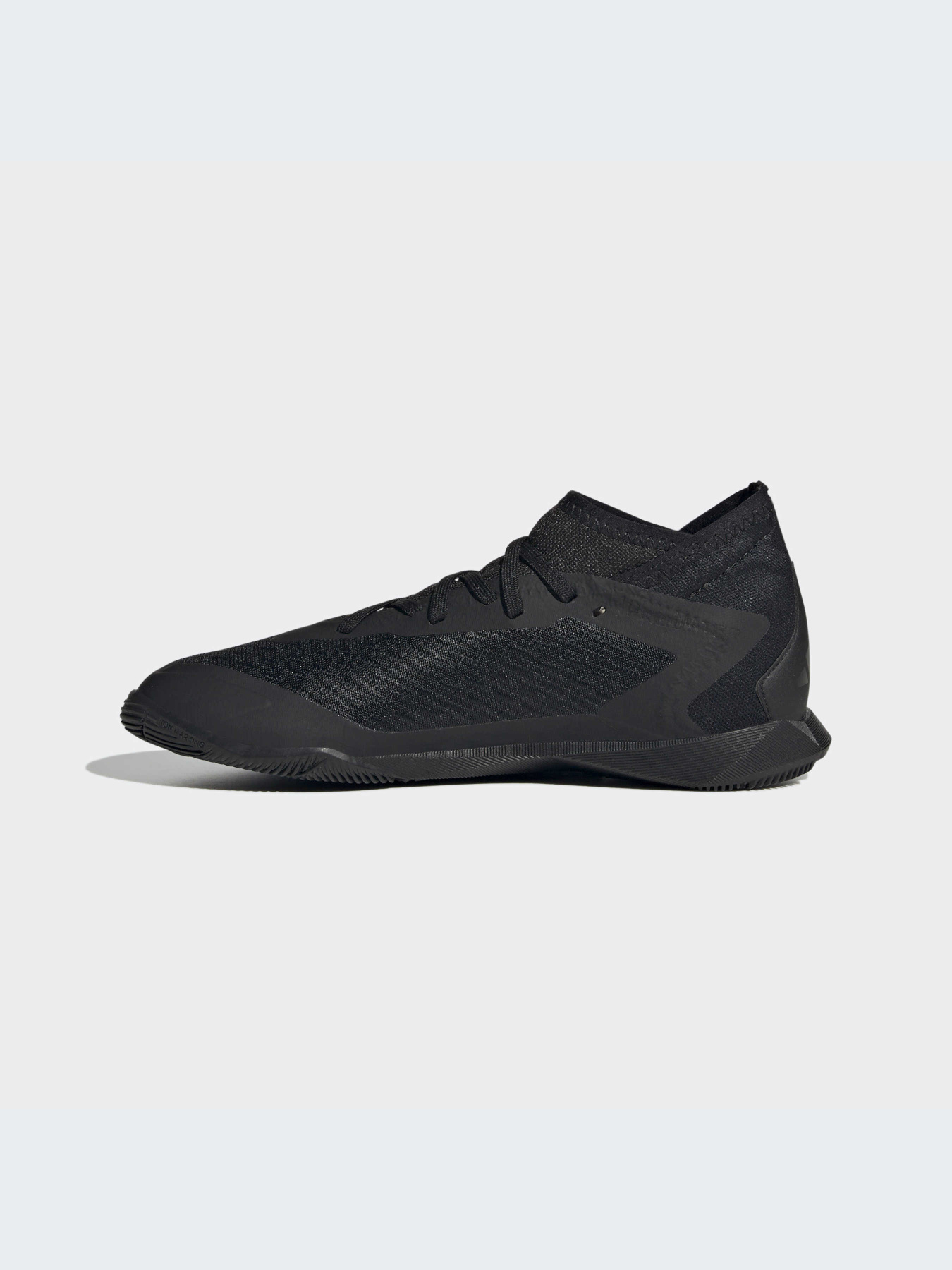 Кроссовки Adidas Predator модель GW7077 Кроссовки Adidas Predator модель GW7077 Фото