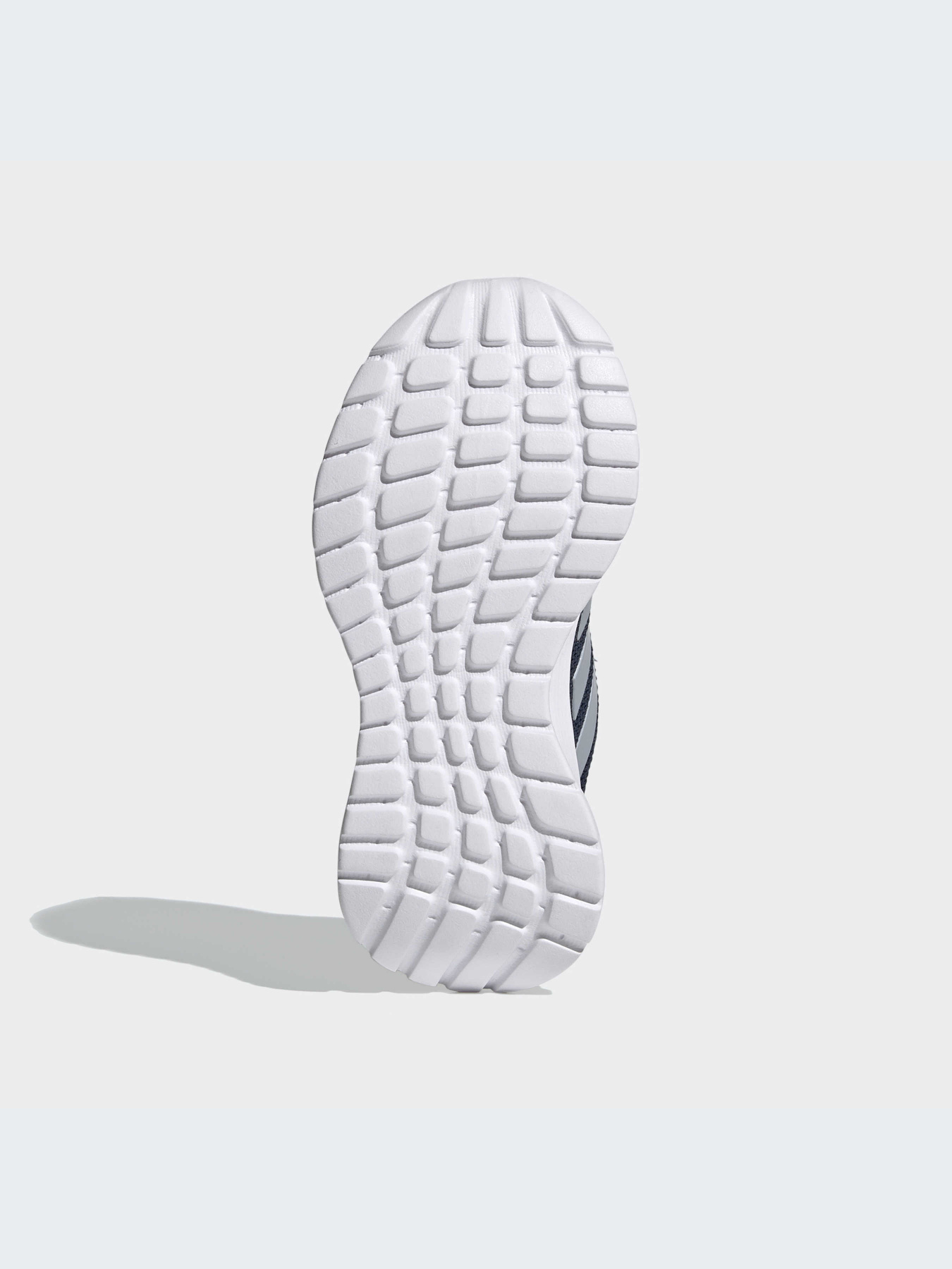 Кроссовки Adidas модель FY9196 Кроссовки Adidas модель FY9196 Фото