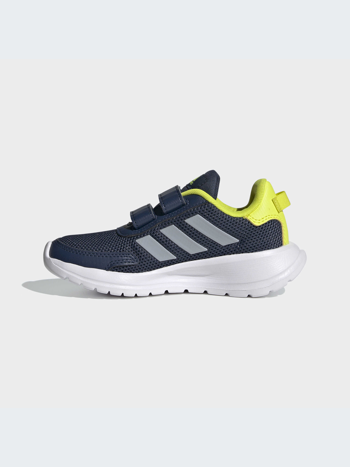 Кроссовки Adidas модель FY9196 Кроссовки Adidas модель FY9196 Фото