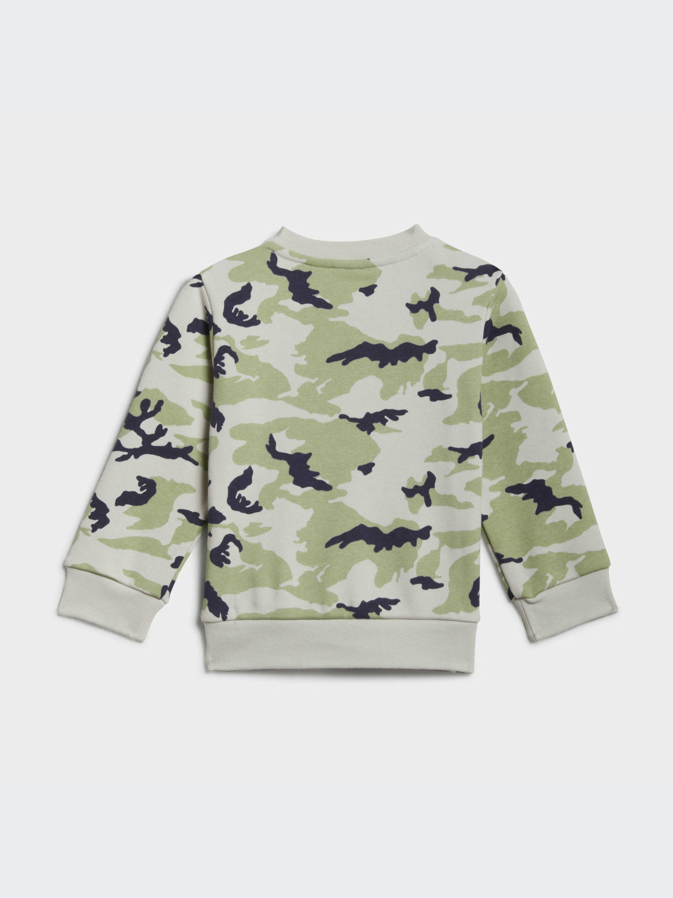 Костюмы Adidas модель HE6927 Костюмы Adidas модель HE6927 Фото