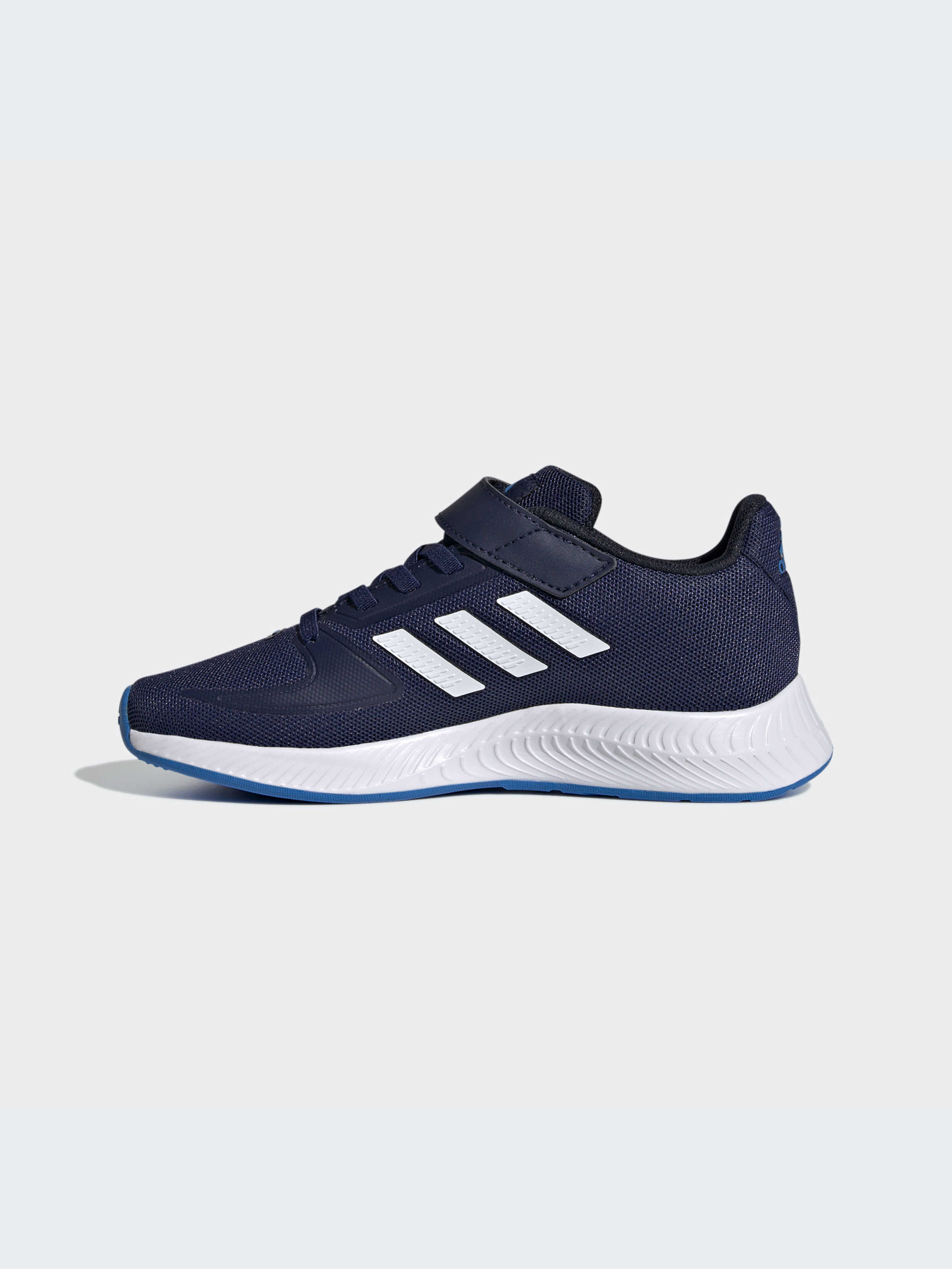 Кроссовки Adidas модель GV7750 Кроссовки Adidas модель GV7750 Фото