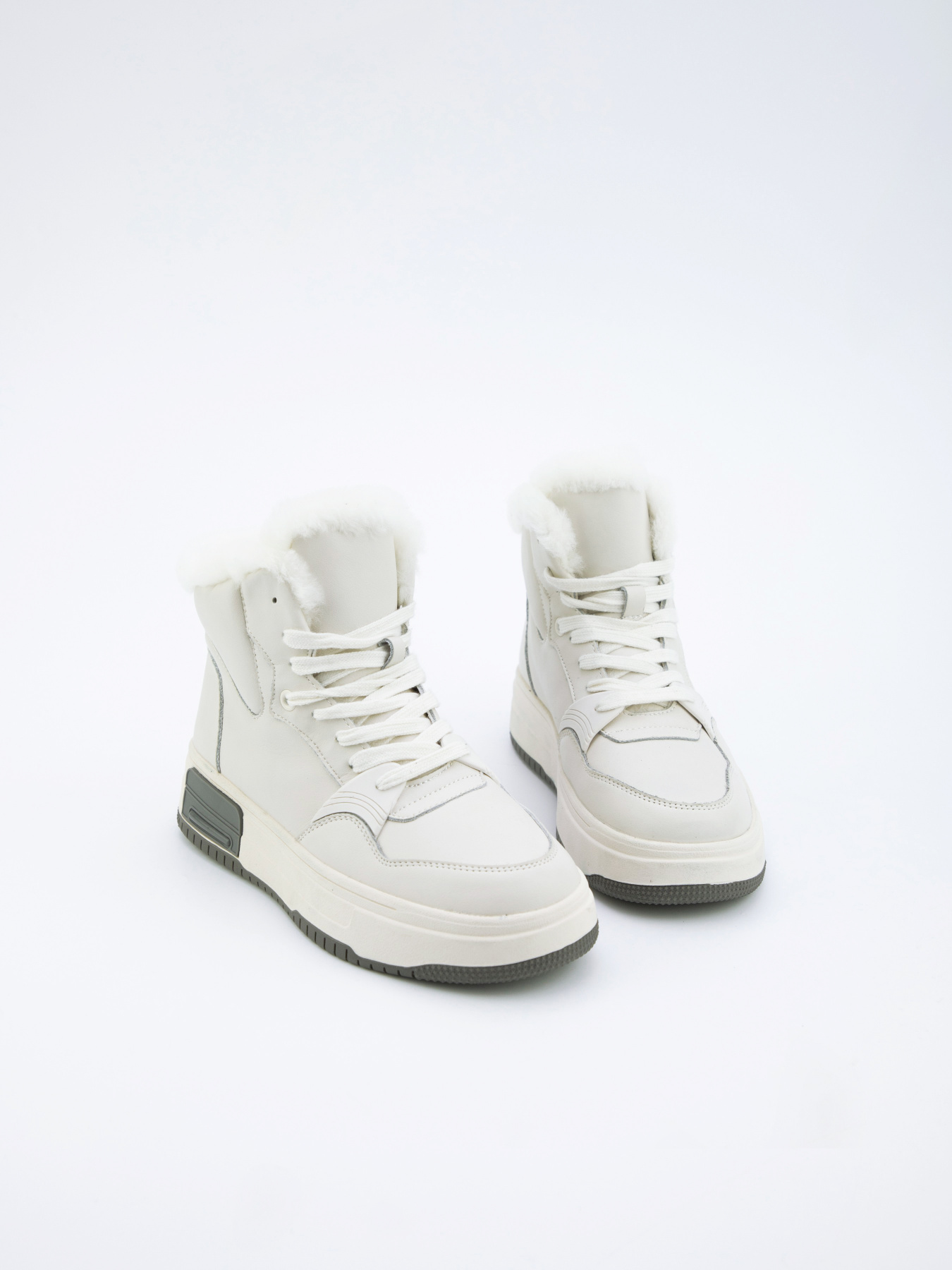 Черевики та чоботи URBAN TRACE модель UT15653-WN Фото
