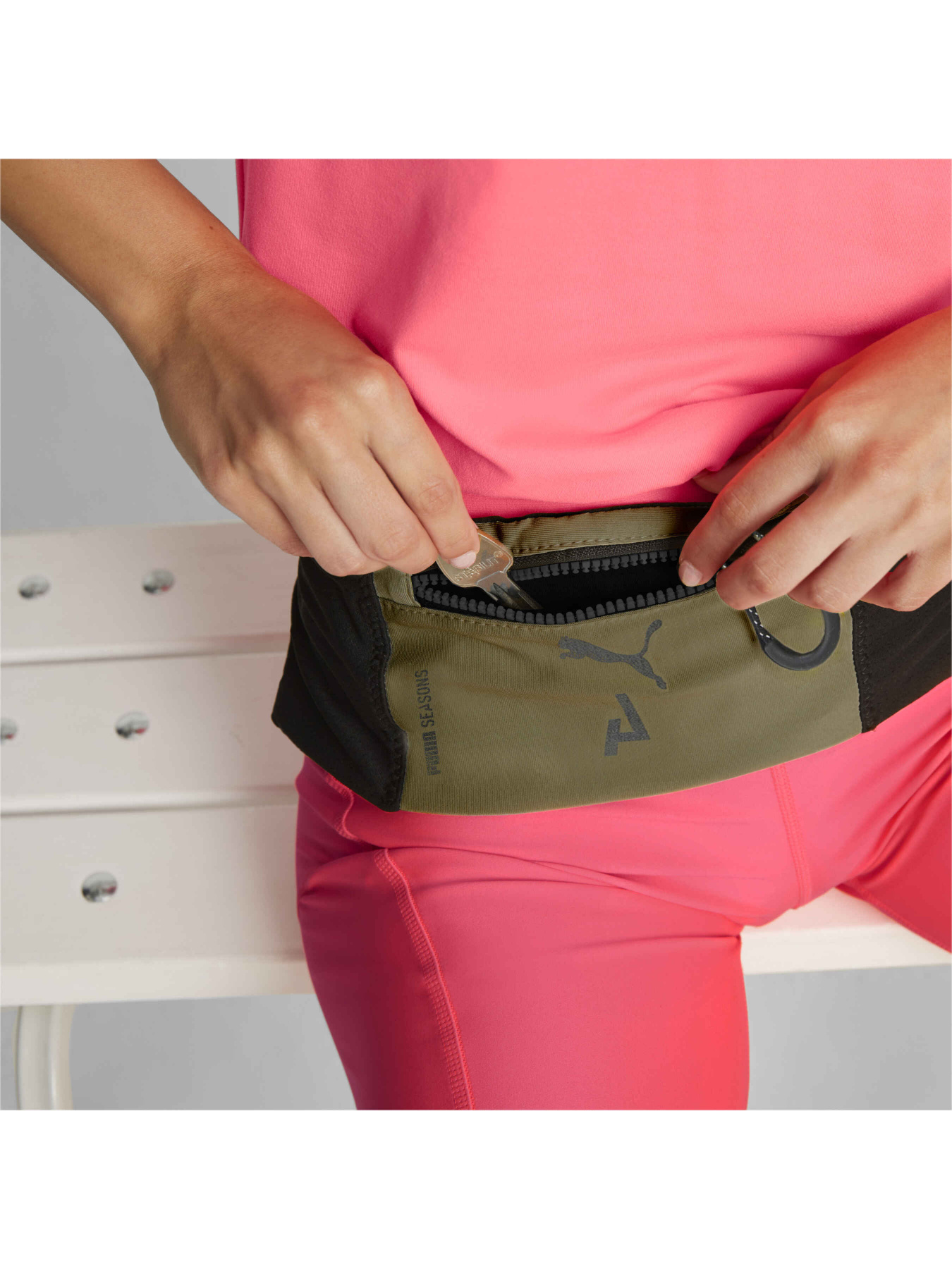 Сумки PUMA Seasons Running Belt модель 079284 Сумки PUMA Seasons Running Belt модель 079284 Фото