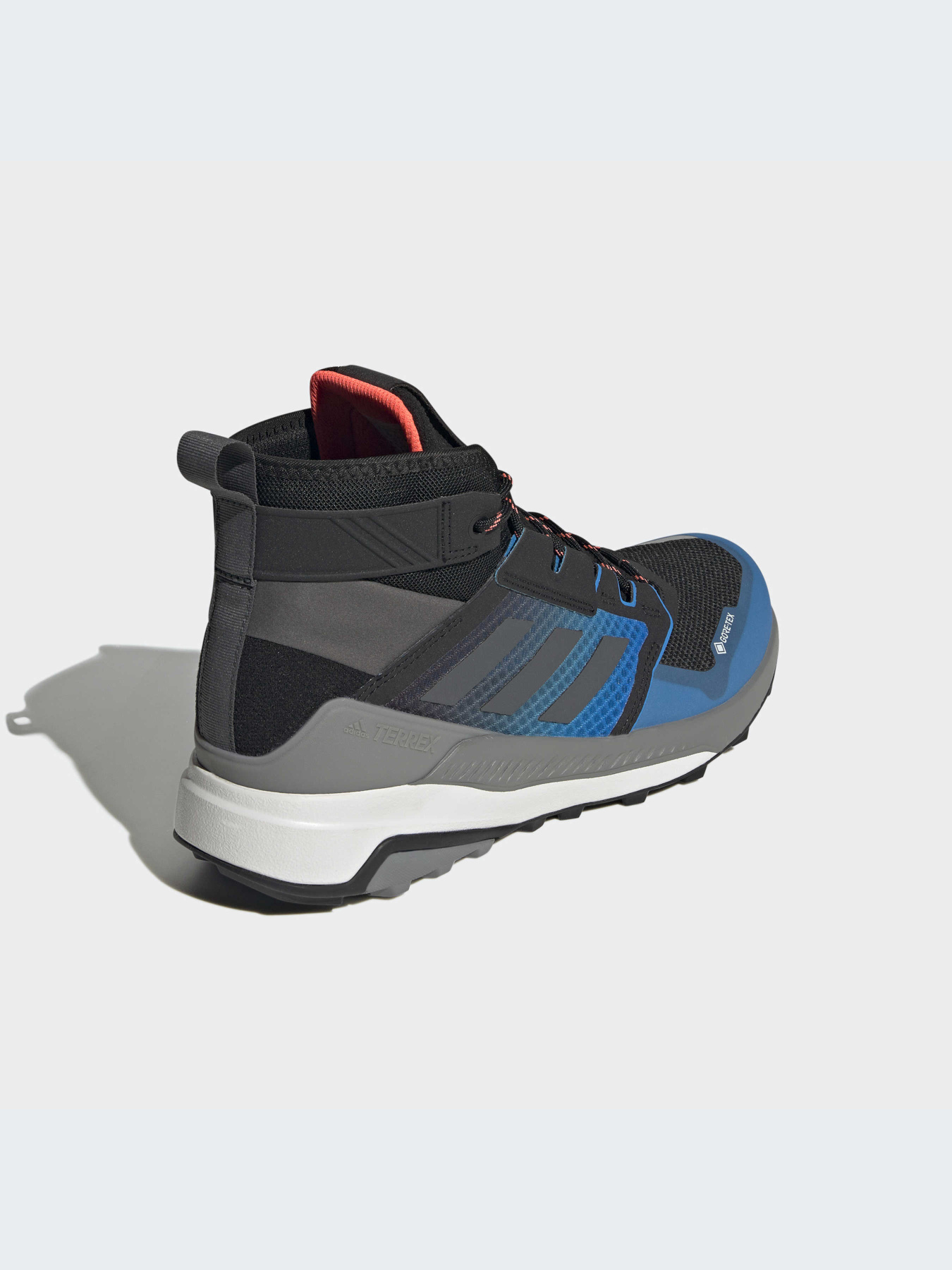 Кроссовки Adidas модель GZ0339 Фото