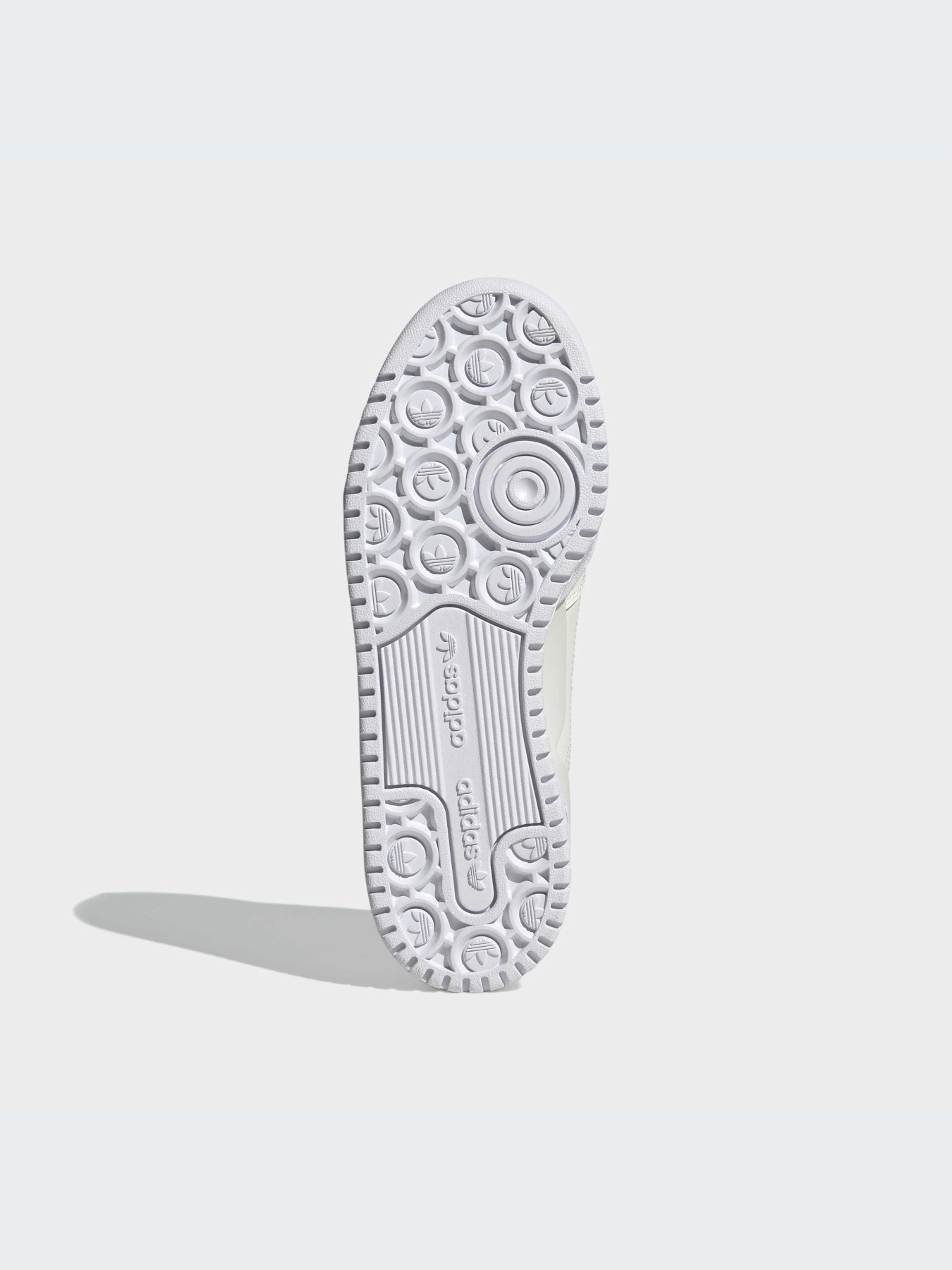 Кроссовки Adidas Forum модель GY6990 Кроссовки Adidas Forum модель GY6990 Фото