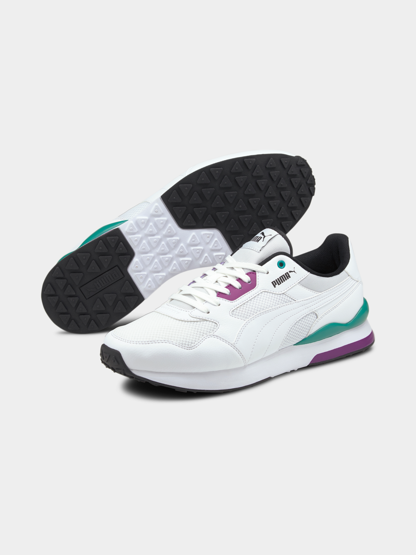 Кросівки PUMA R78 Futr модель 374895 Кросівки PUMA R78 Futr модель 374895 Фото