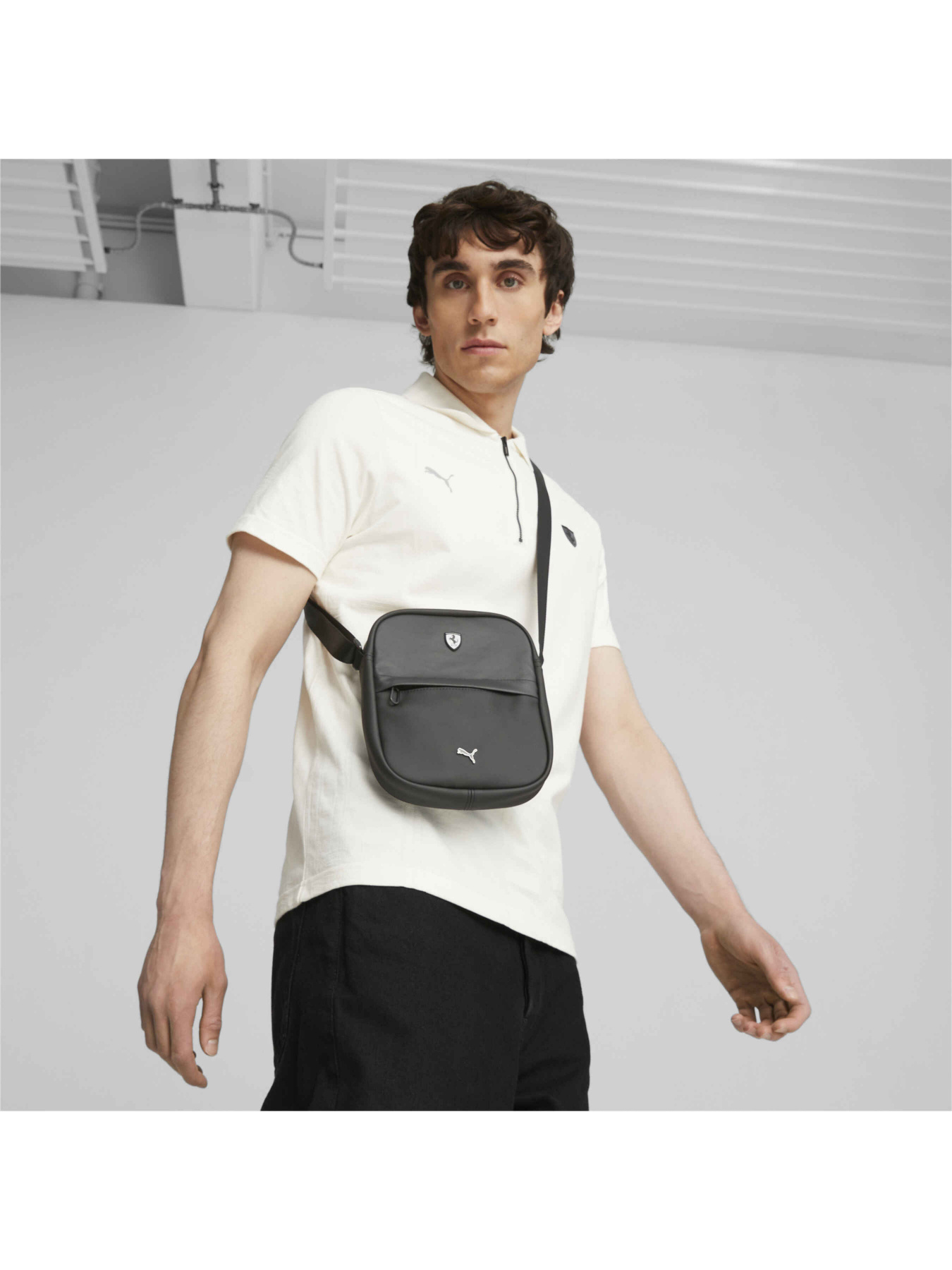 Сумки PUMA Ferrari Sptwr Style Portable модель 079827 Сумки PUMA Ferrari Sptwr Style Portable модель 079827 Фото