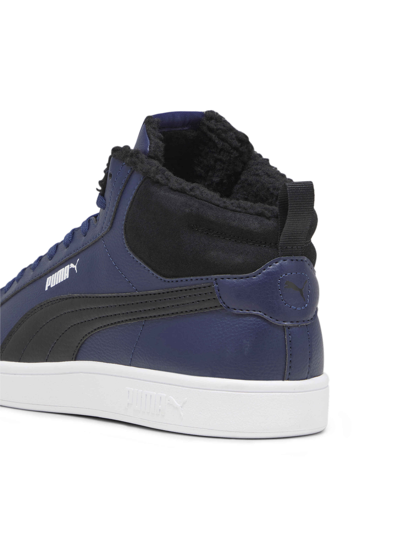 Кроссовки PUMA Smash 3.0 Mid Wtr модель 392335 Фото