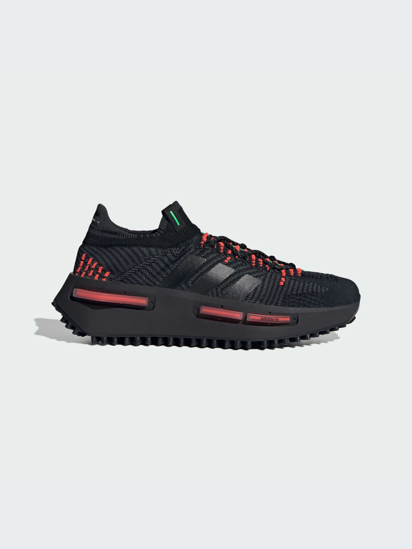 Кроссовки Adidas NMD модель IE4588 Фото