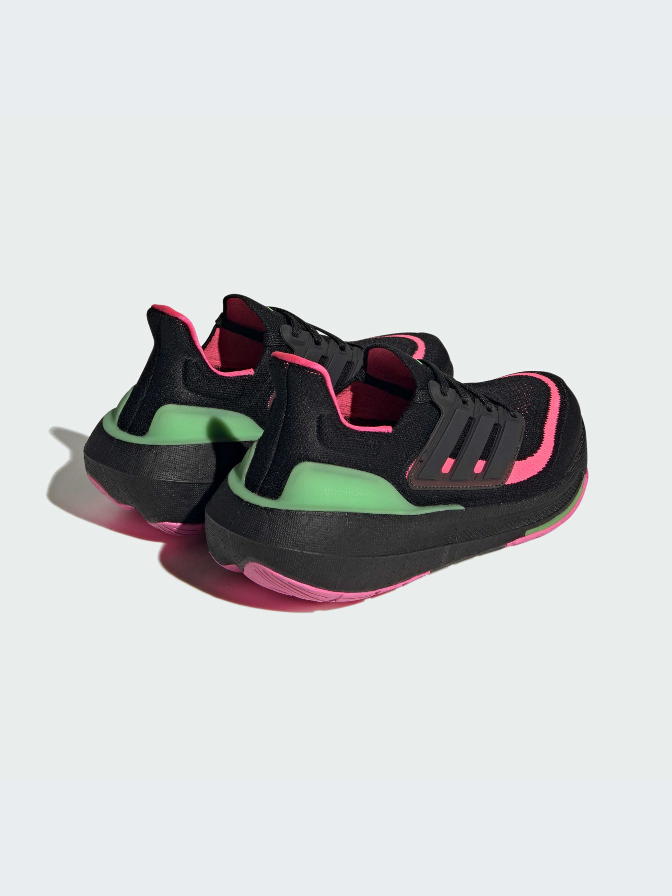 Кроссовки Adidas Ultraboost модель IF2416 Фото