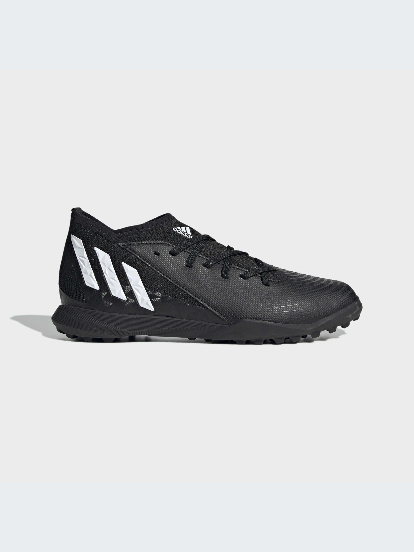 Кроссовки Adidas Predator модель GZ2895 Кроссовки Adidas Predator модель GZ2895 Фото