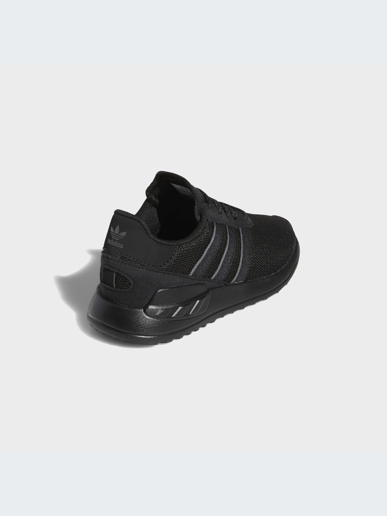 Кроссовки Adidas модель FW8274 Фото