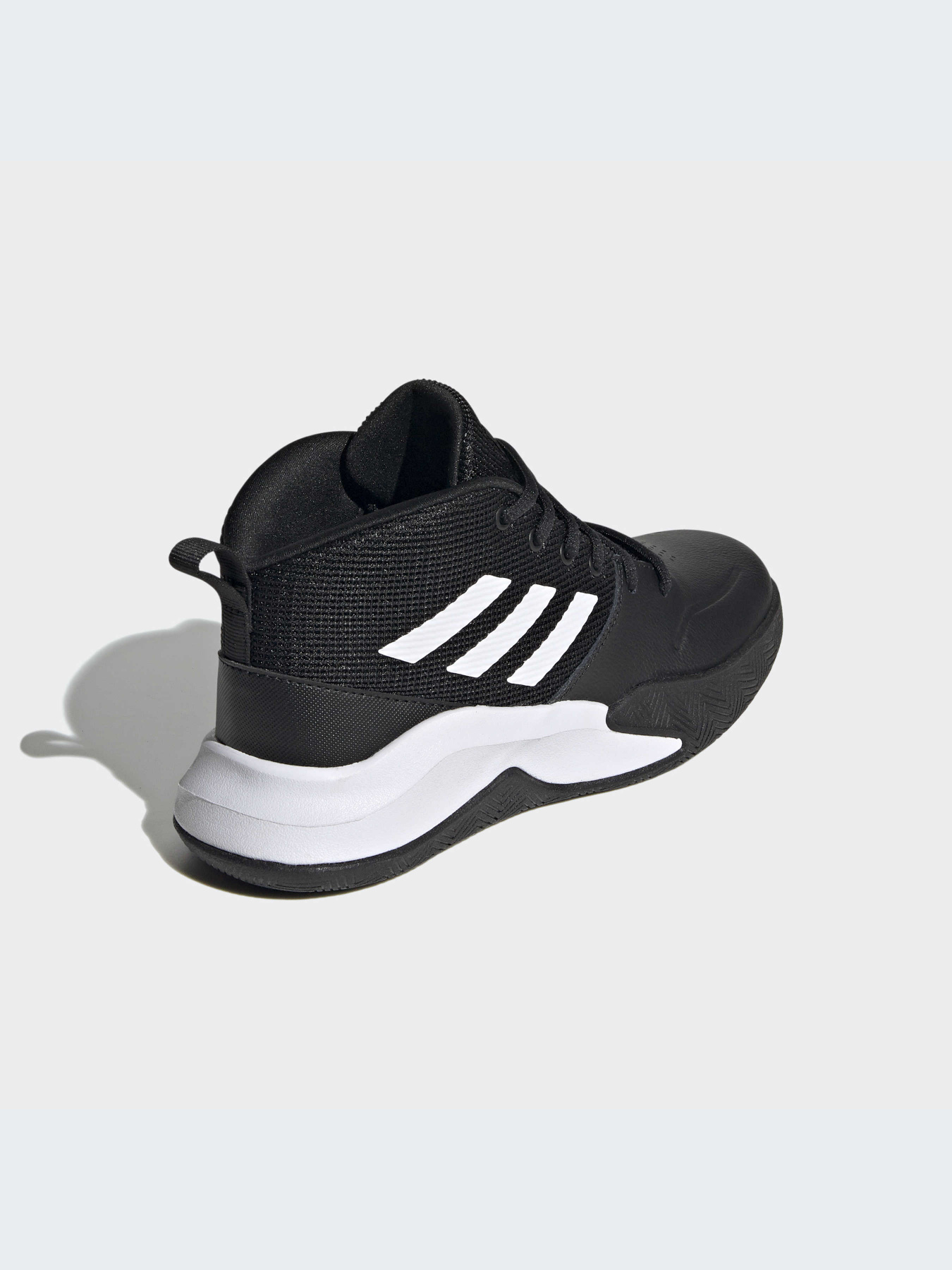 Кроссовки Adidas модель FV9451 Кроссовки Adidas модель FV9451 Фото