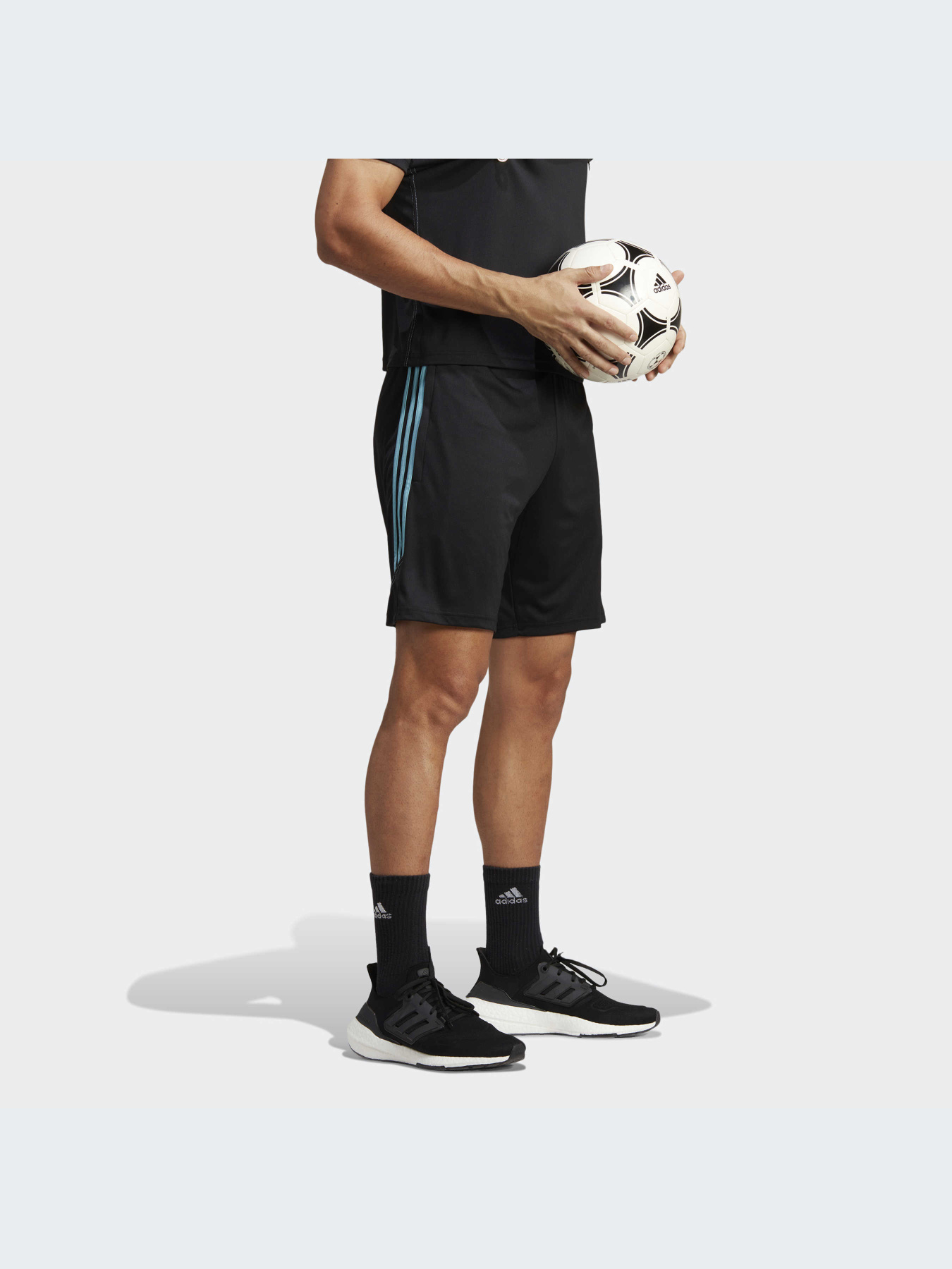 Шорты Adidas Tiro модель IC1598 Шорты Adidas Tiro модель IC1598 Фото