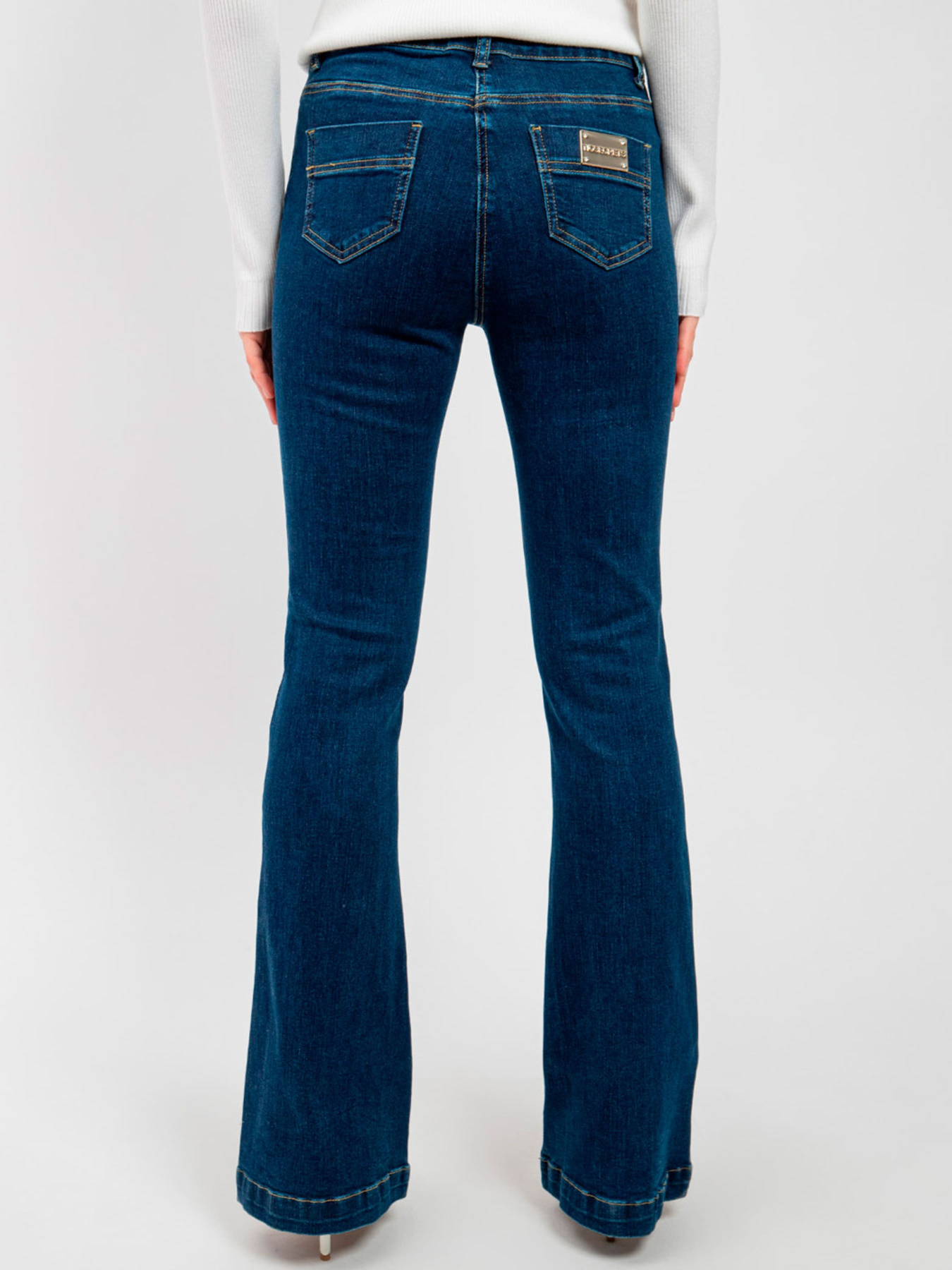 Джинсы NOSECRETS модель 233NS031 Джинсы NOSECRETS модель 233NS031 Фото
