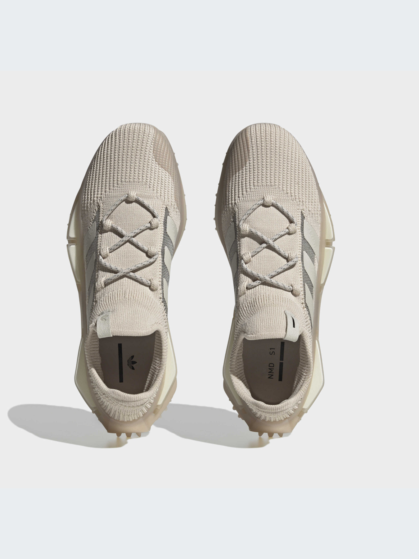 Кроссовки Adidas NMD модель HQ4439 Кроссовки Adidas NMD модель HQ4439 Фото
