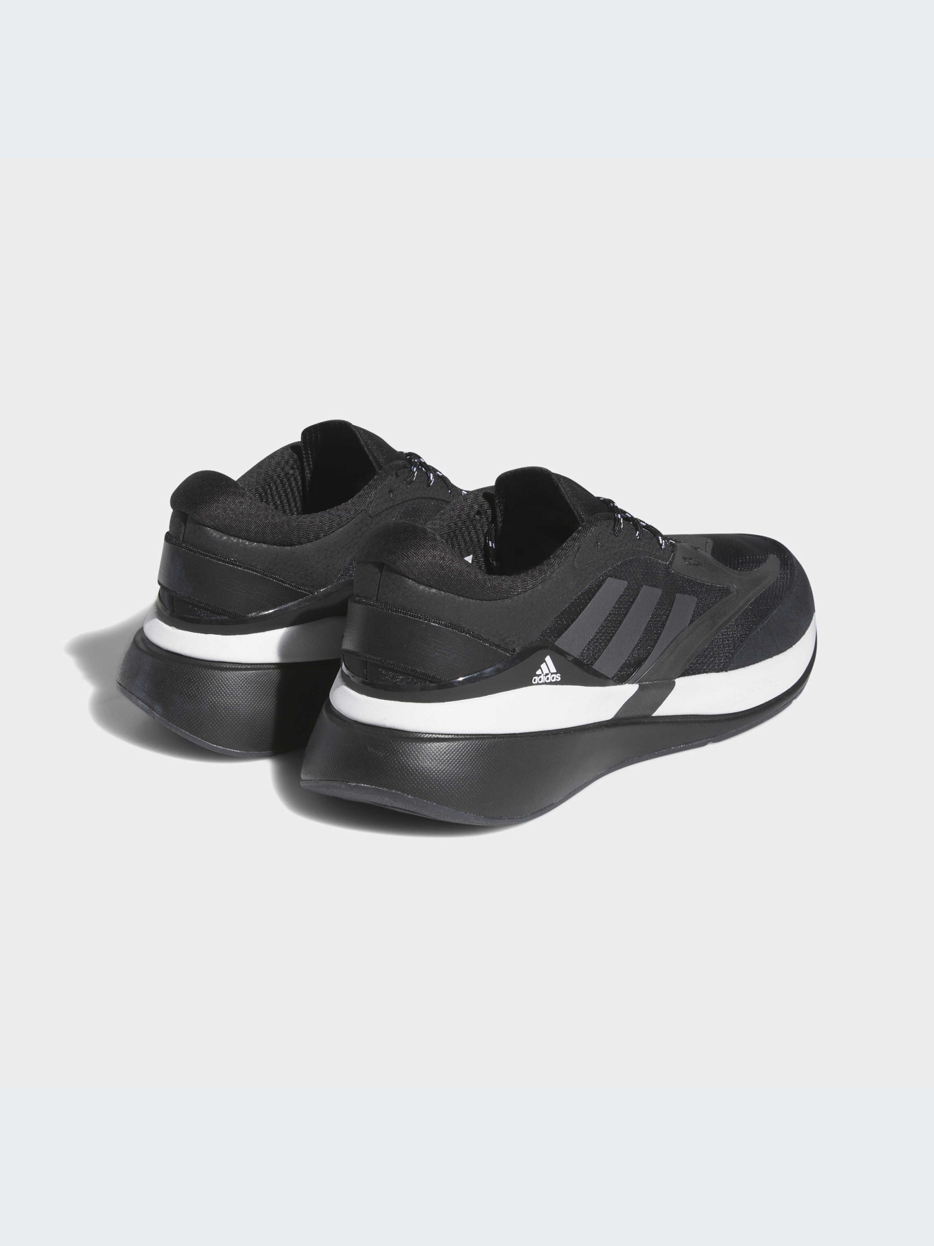 Кросівки Adidas модель HR0276 Кросівки Adidas модель HR0276 Фото