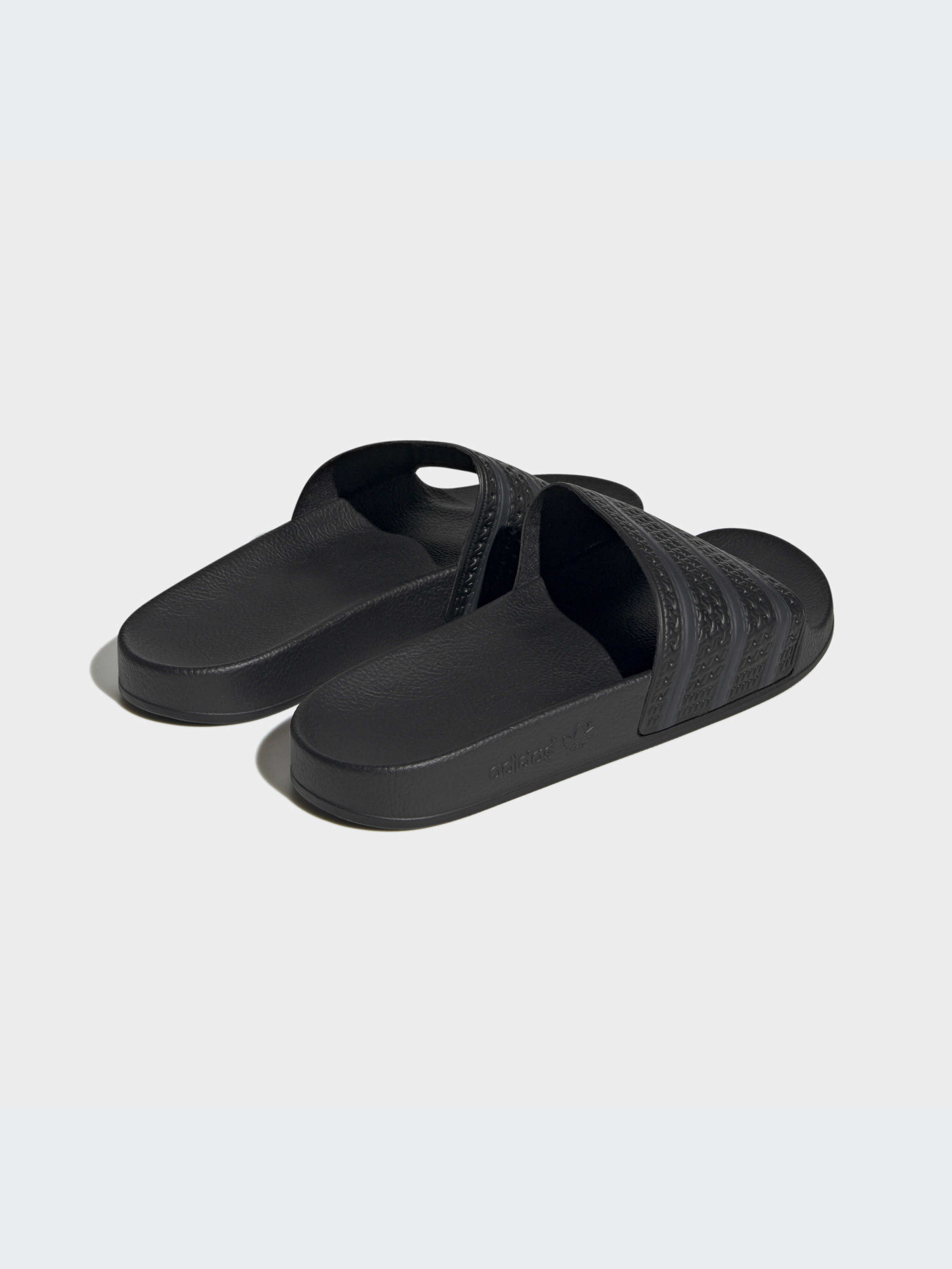 Шлёпанцы Adidas Adilette модель FZ6452 Фото