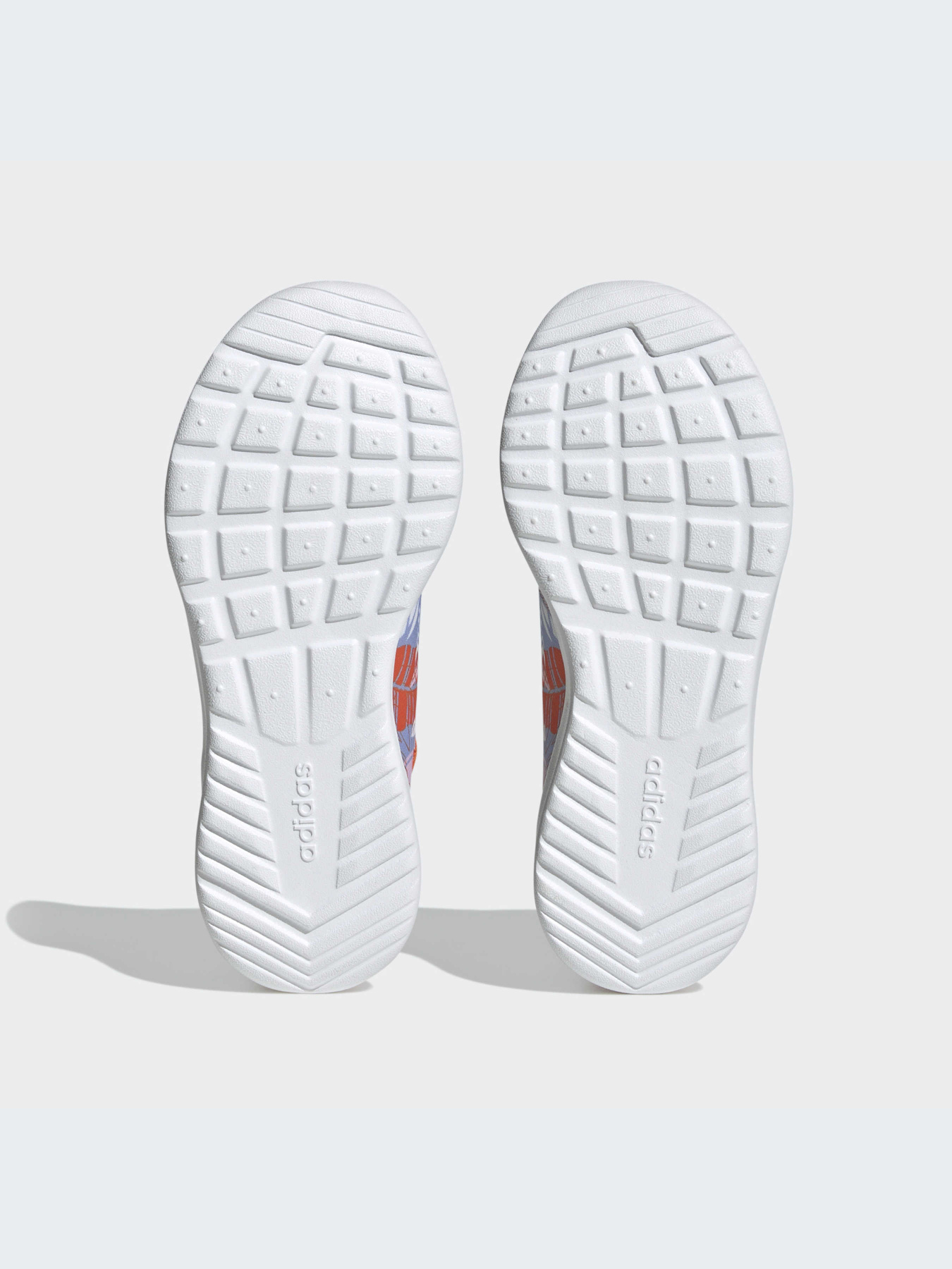 Кроссовки Adidas x Disney модель HQ1293 Фото
