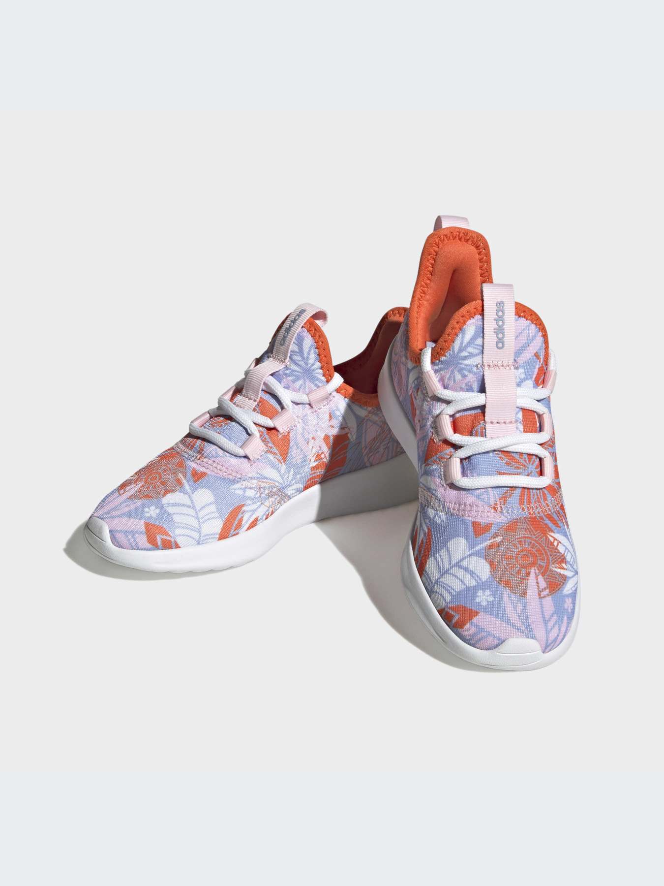 Кроссовки Adidas x Disney модель HQ1293 Фото