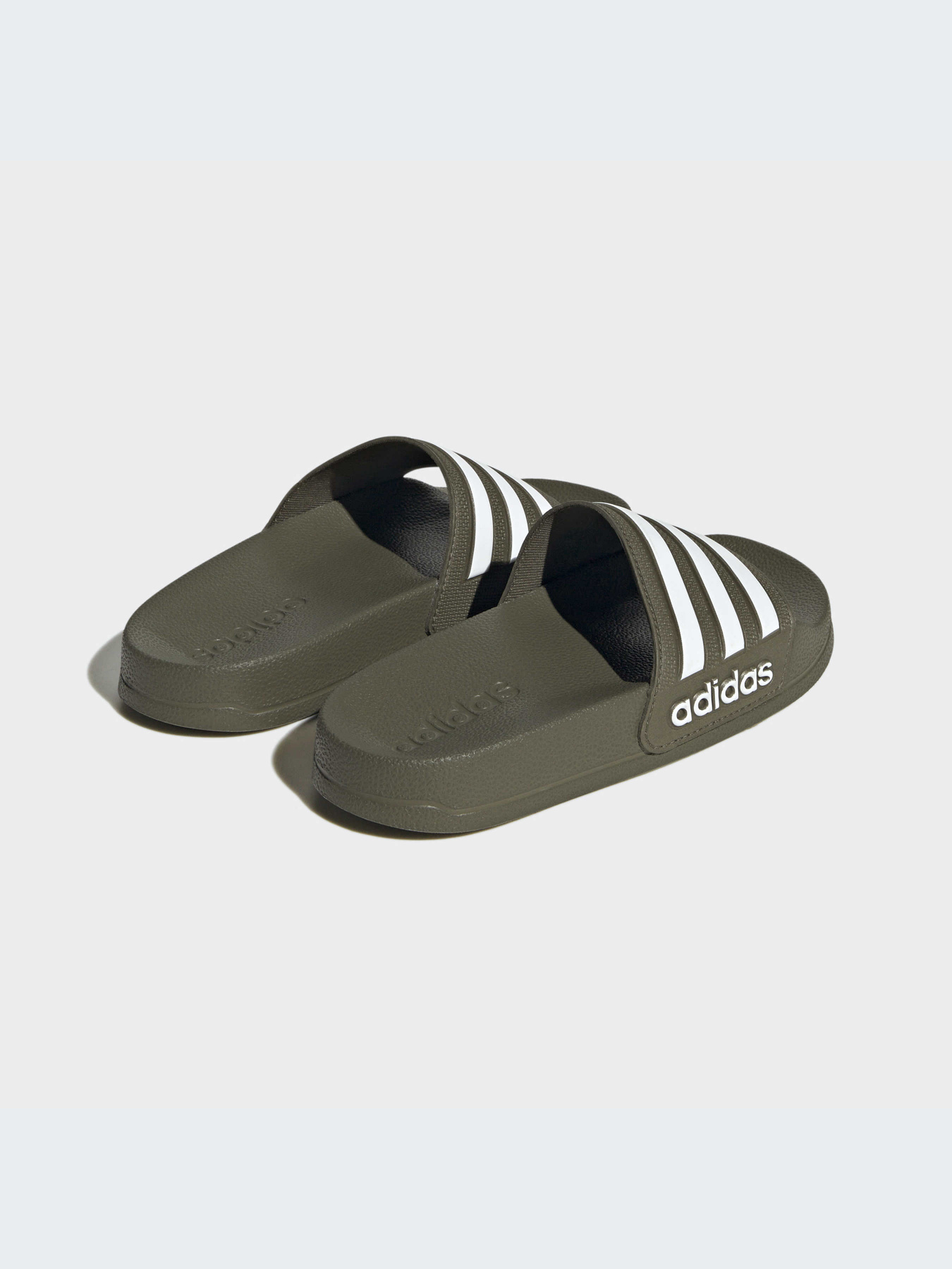Шлёпанцы Adidas модель HP7607 Фото