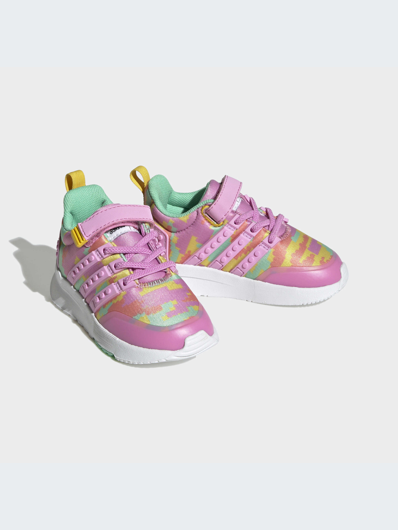 Кроссовки Adidas модель HQ1322 Фото