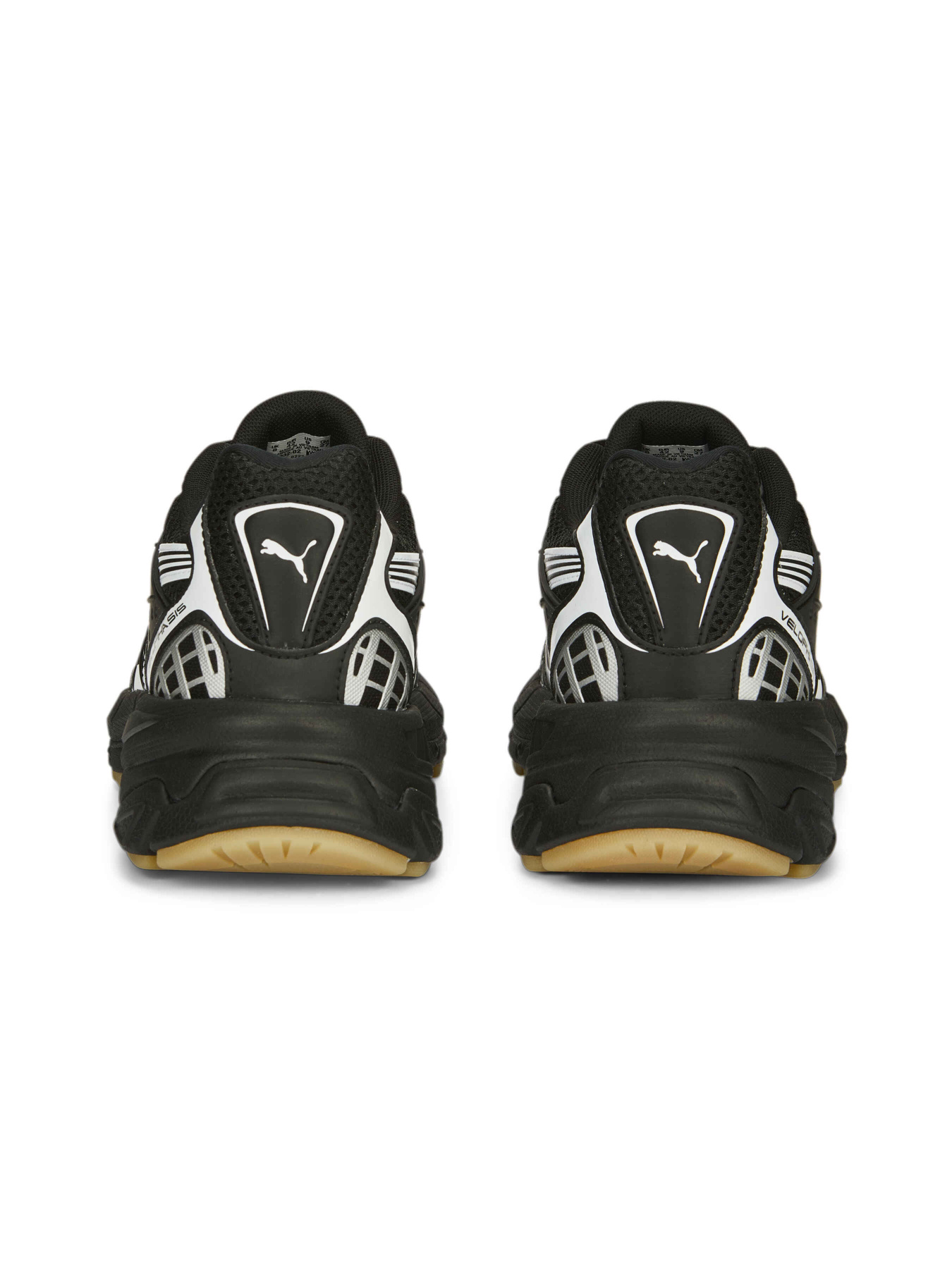 Кросівки PUMA Velophasis Technisch модель 390932 Фото
