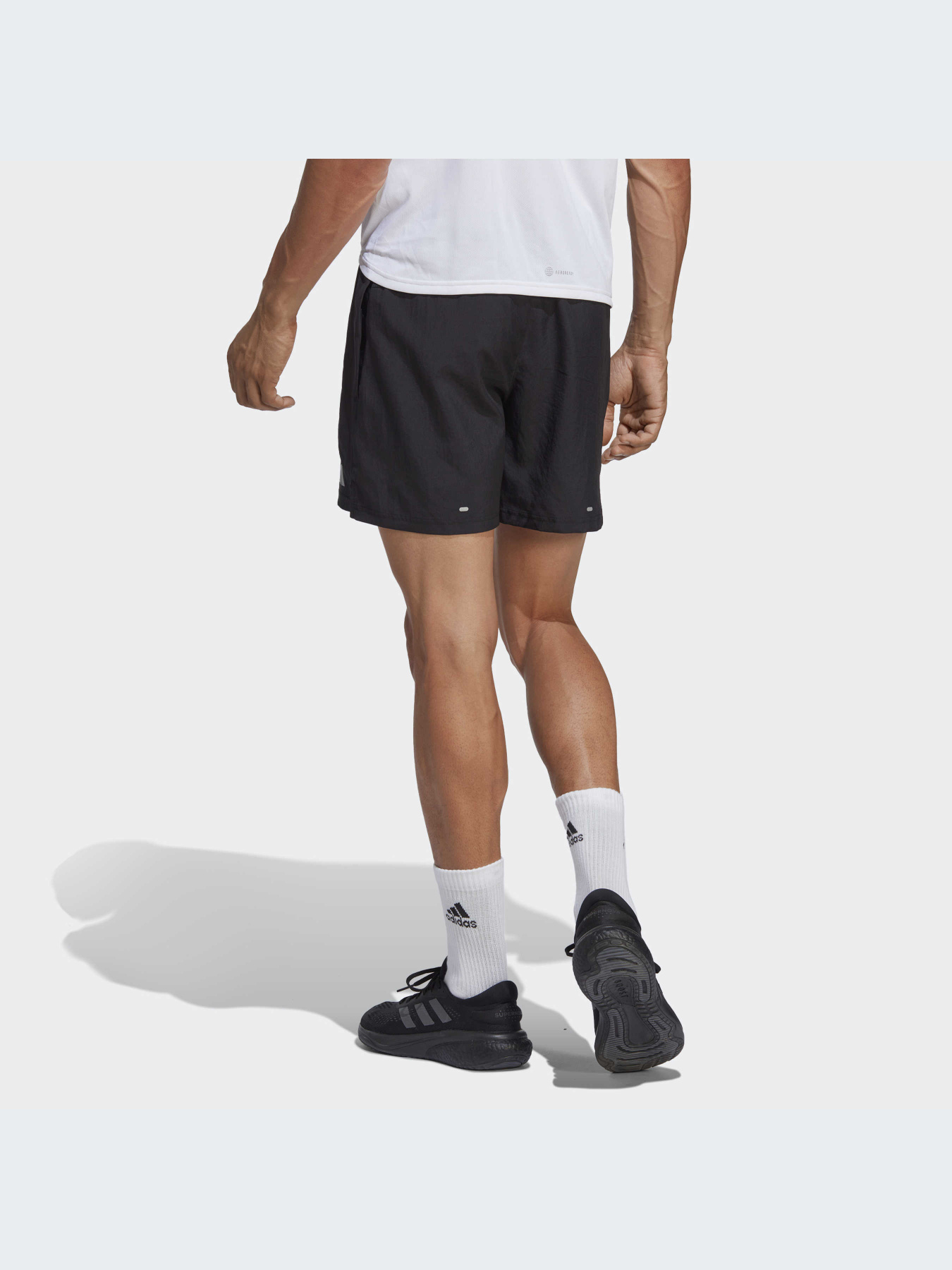 Шорты Adidas Graphics модель HR6625 Фото