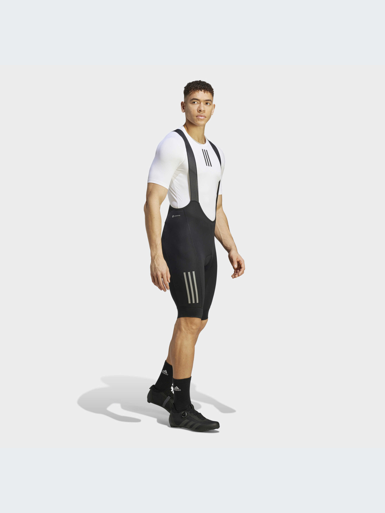 Шорты Adidas модель IC5201 Шорты Adidas модель IC5201 Фото
