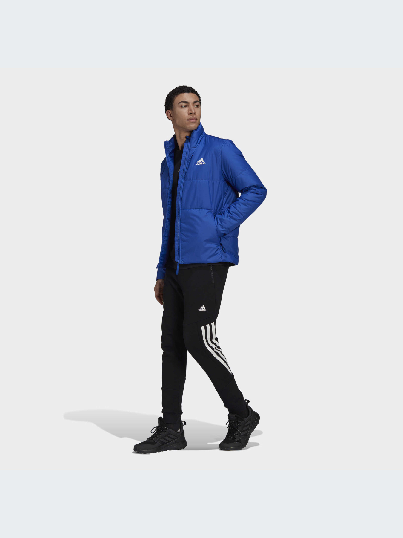 Куртки и дубленки Adidas модель HE1458 Фото