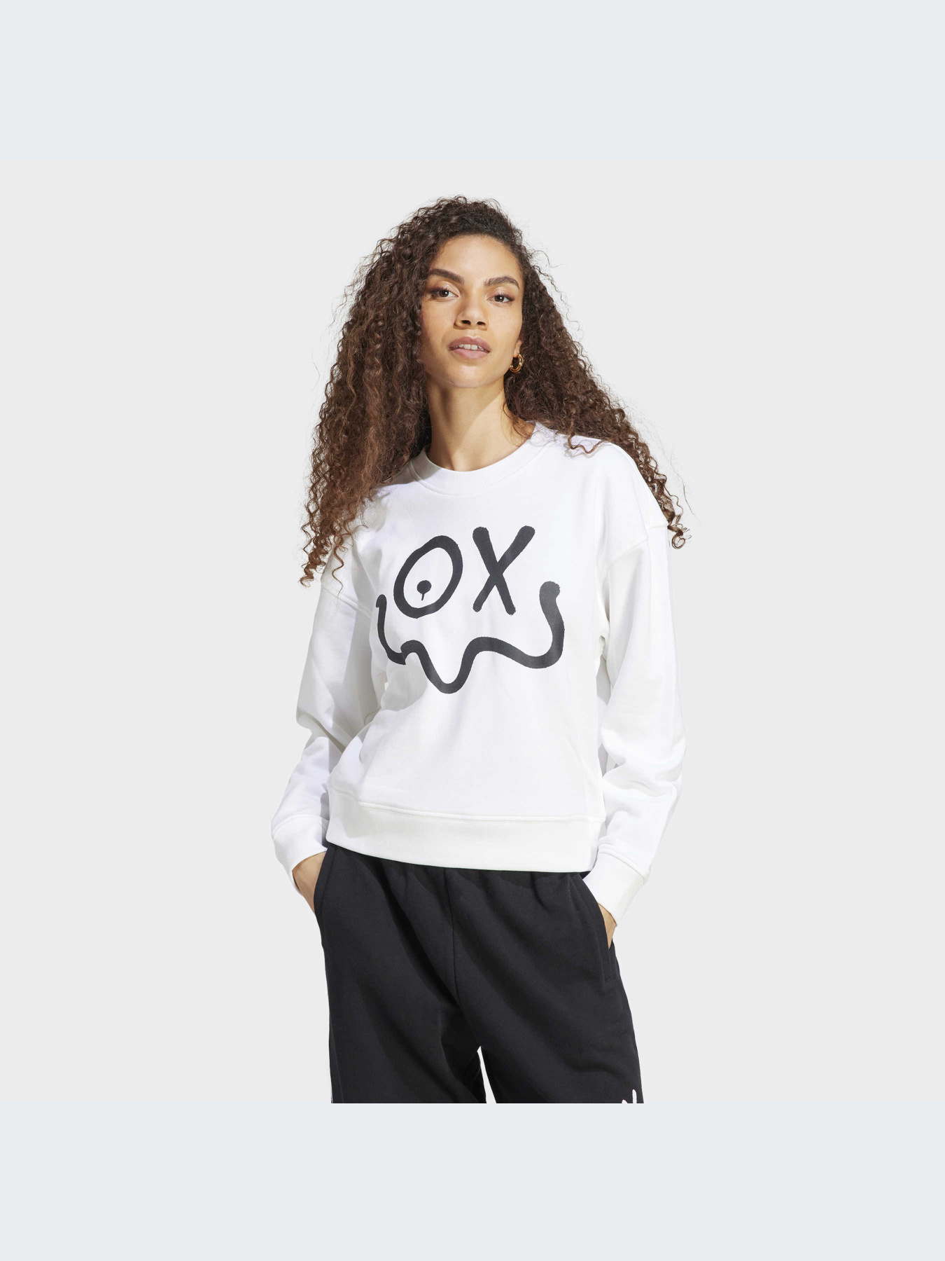 Худи и свитшоты Adidas Graphics модель HY4268 Худи и свитшоты Adidas Graphics модель HY4268 Фото