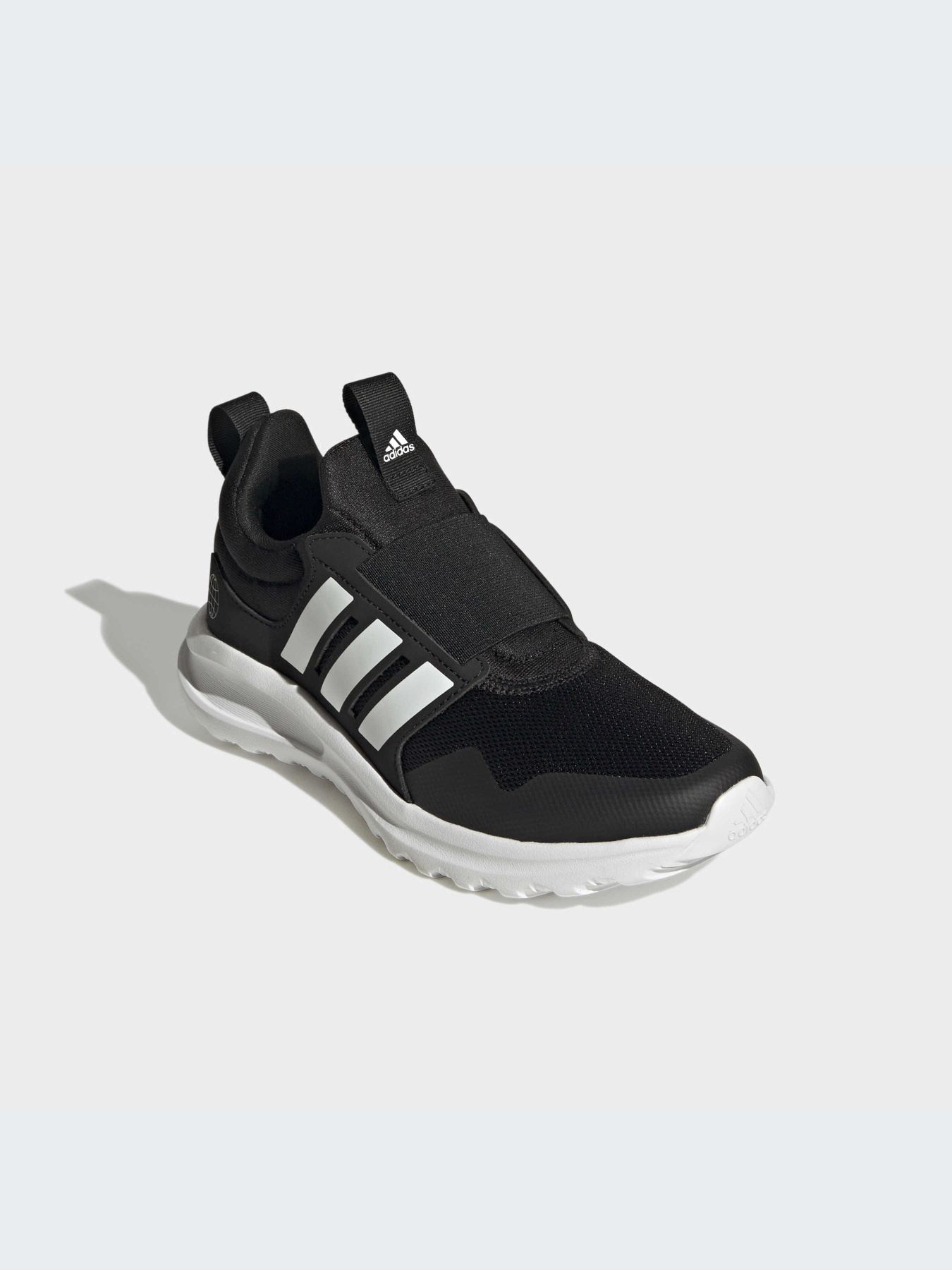Кроссовки Adidas модель GW4060 Кроссовки Adidas модель GW4060 Фото