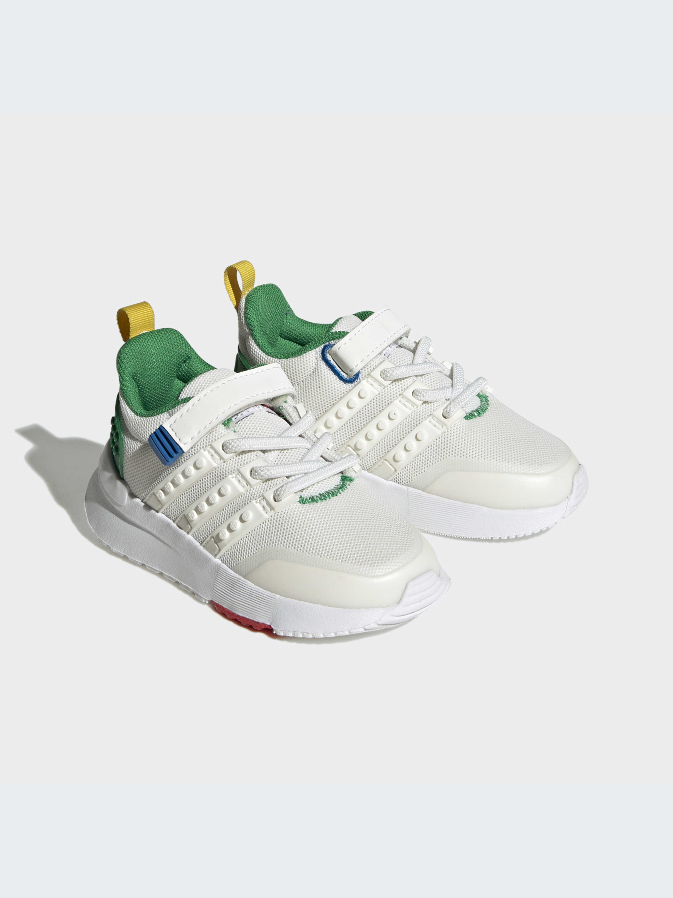 Кросівки Adidas модель HQ1320 Кросівки Adidas модель HQ1320 Фото